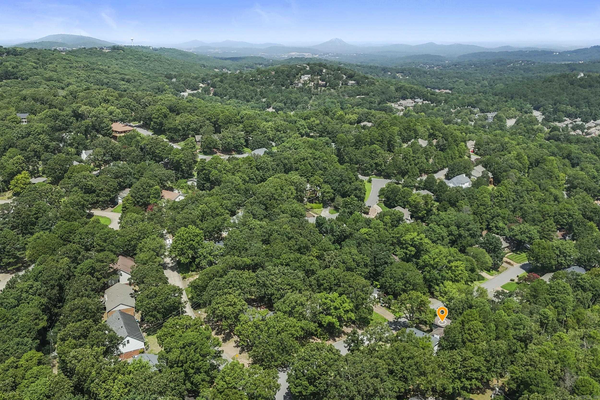 MARLOWE MANOR - Residential