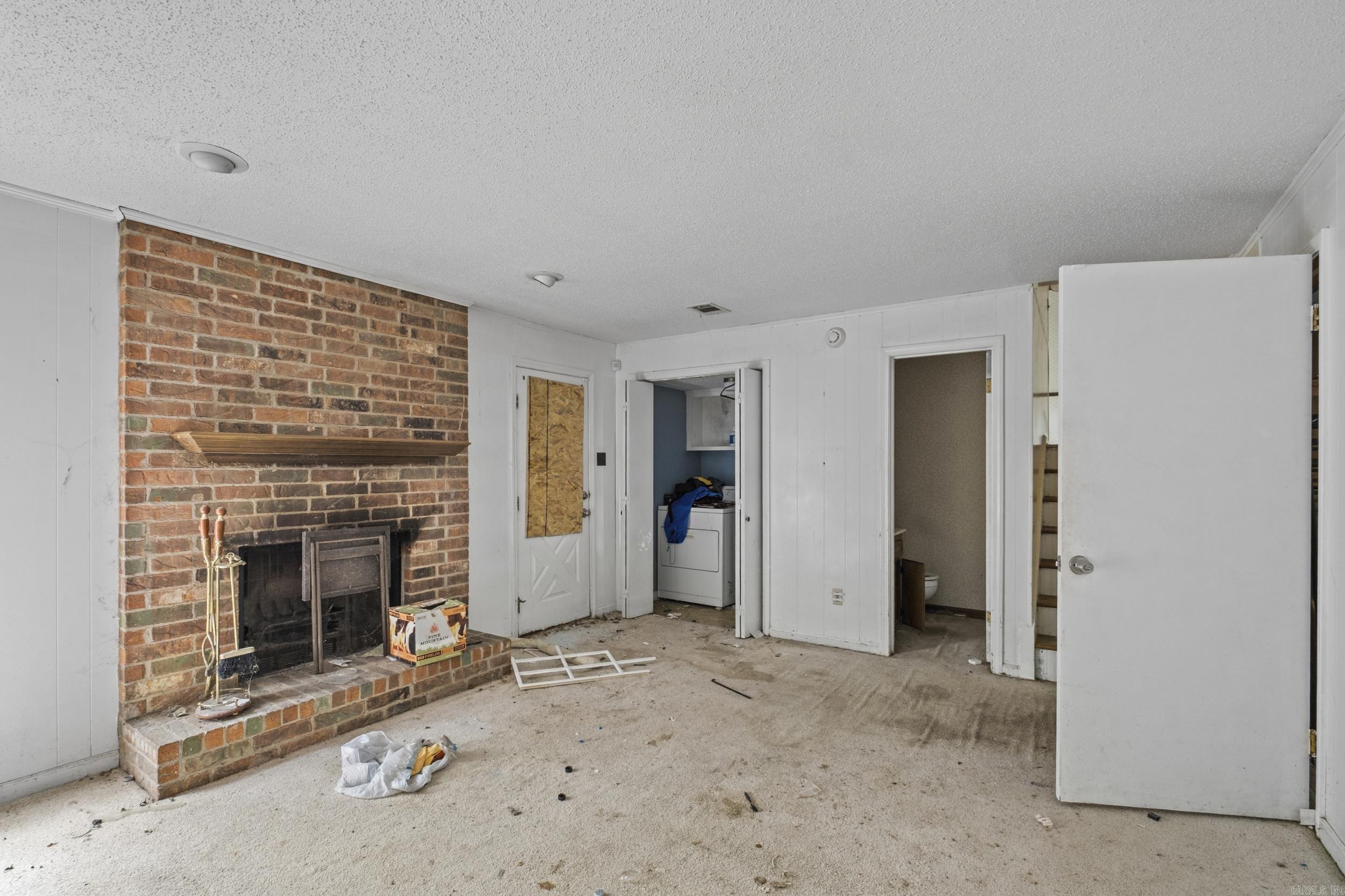 MARLOWE MANOR - Residential