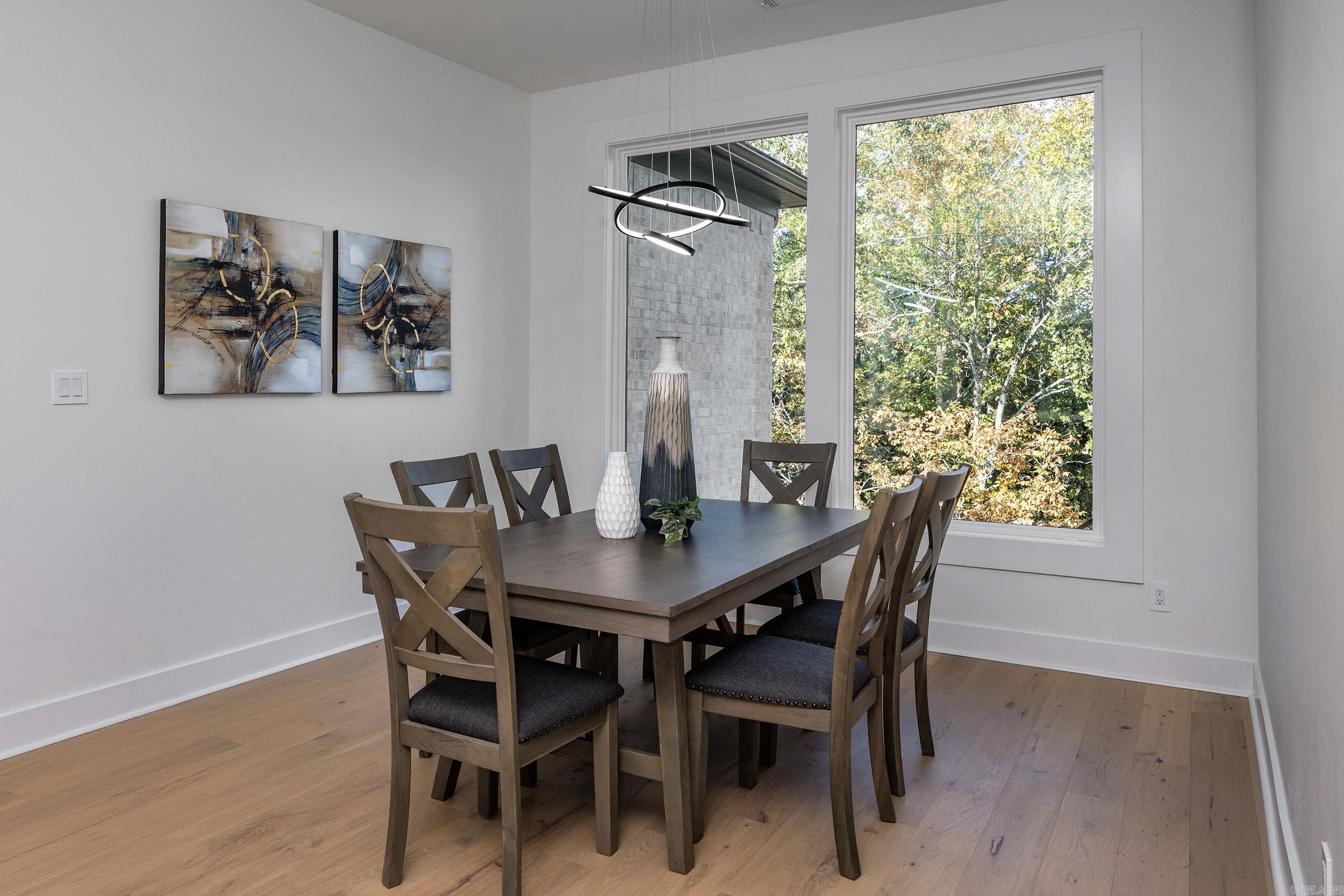 CHENAL VALLEY "FALSTONE COURT" - Residential