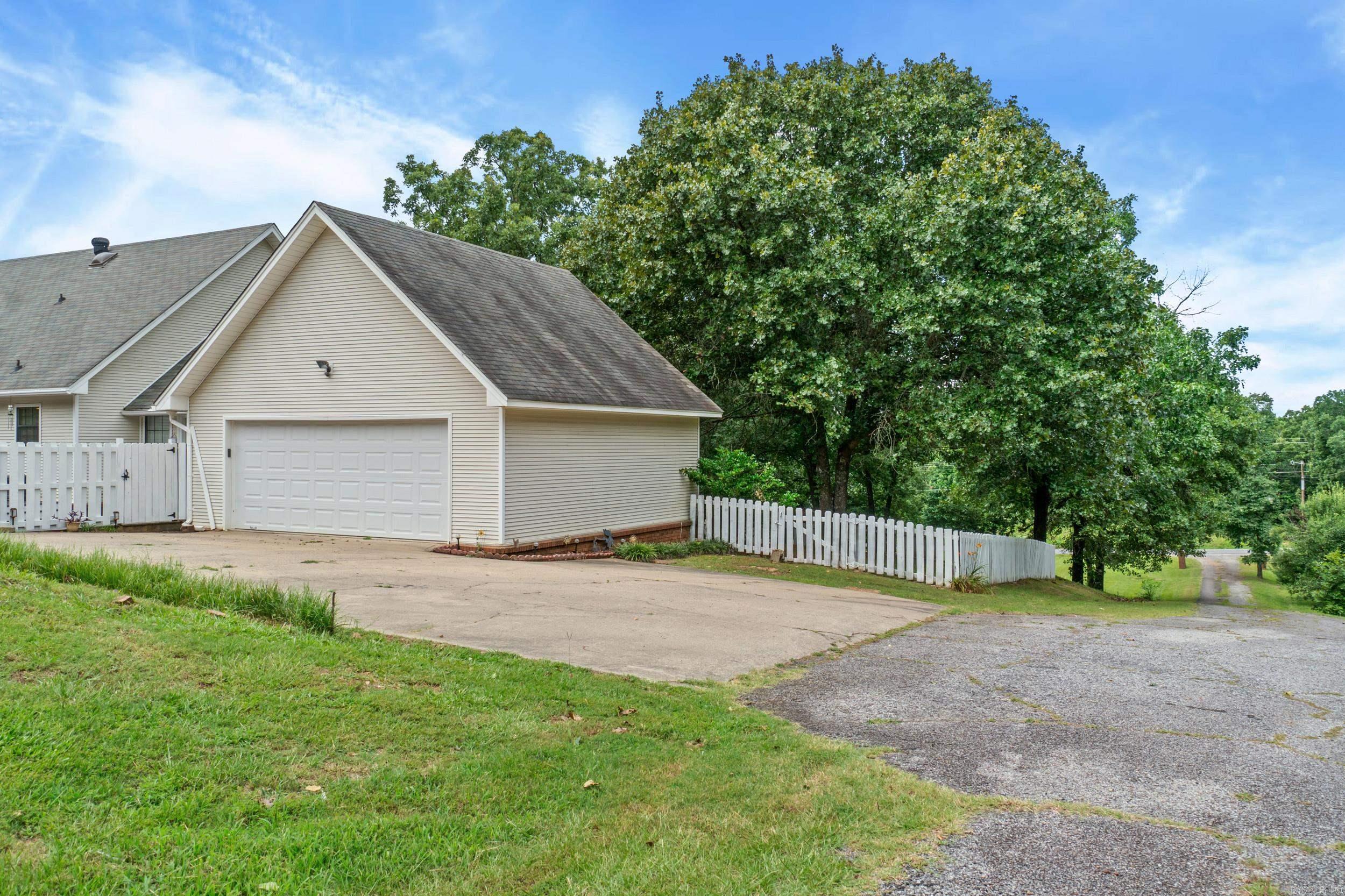 GLADEWOOD ANNEX - Residential