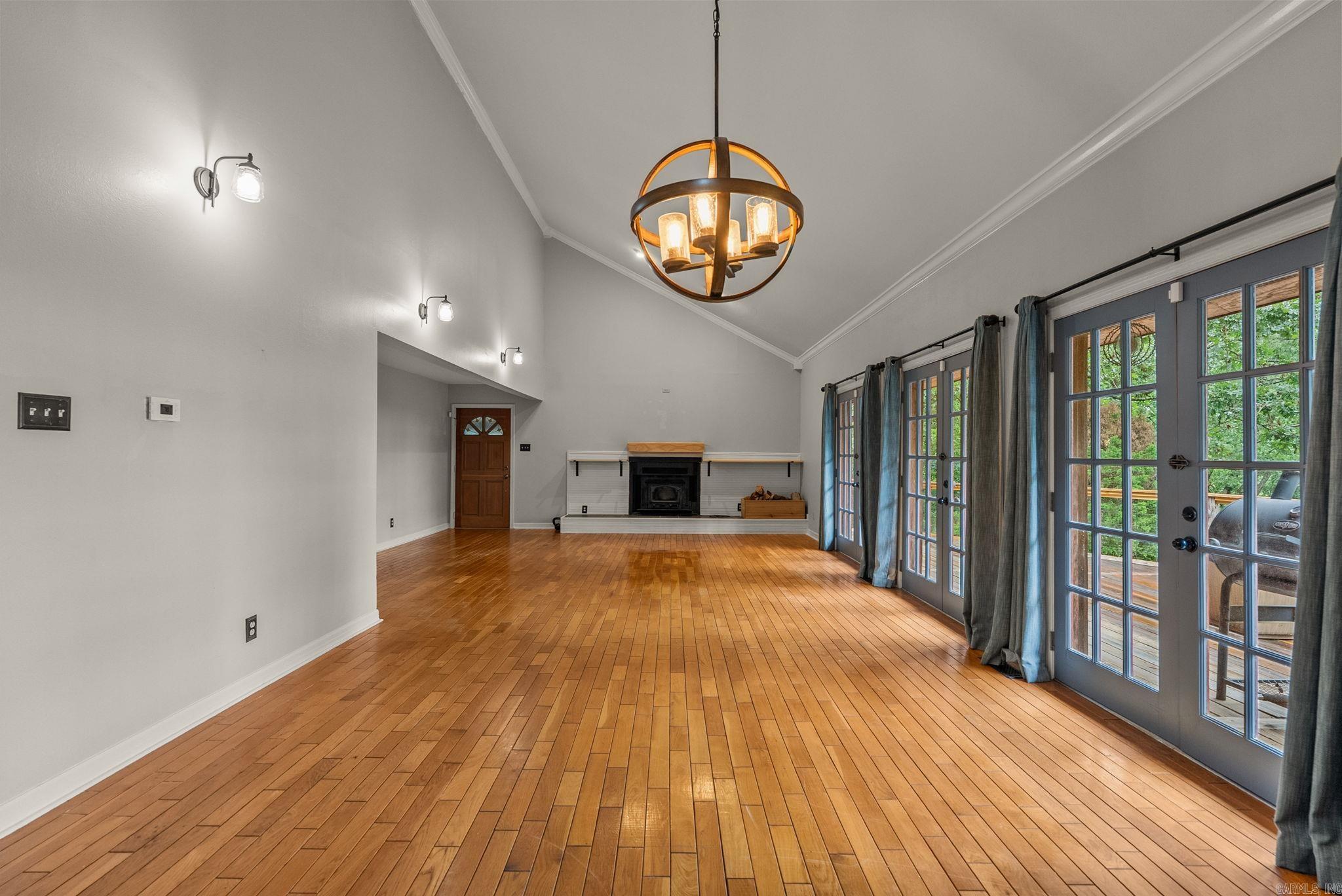 Metes & Bounds - Residential