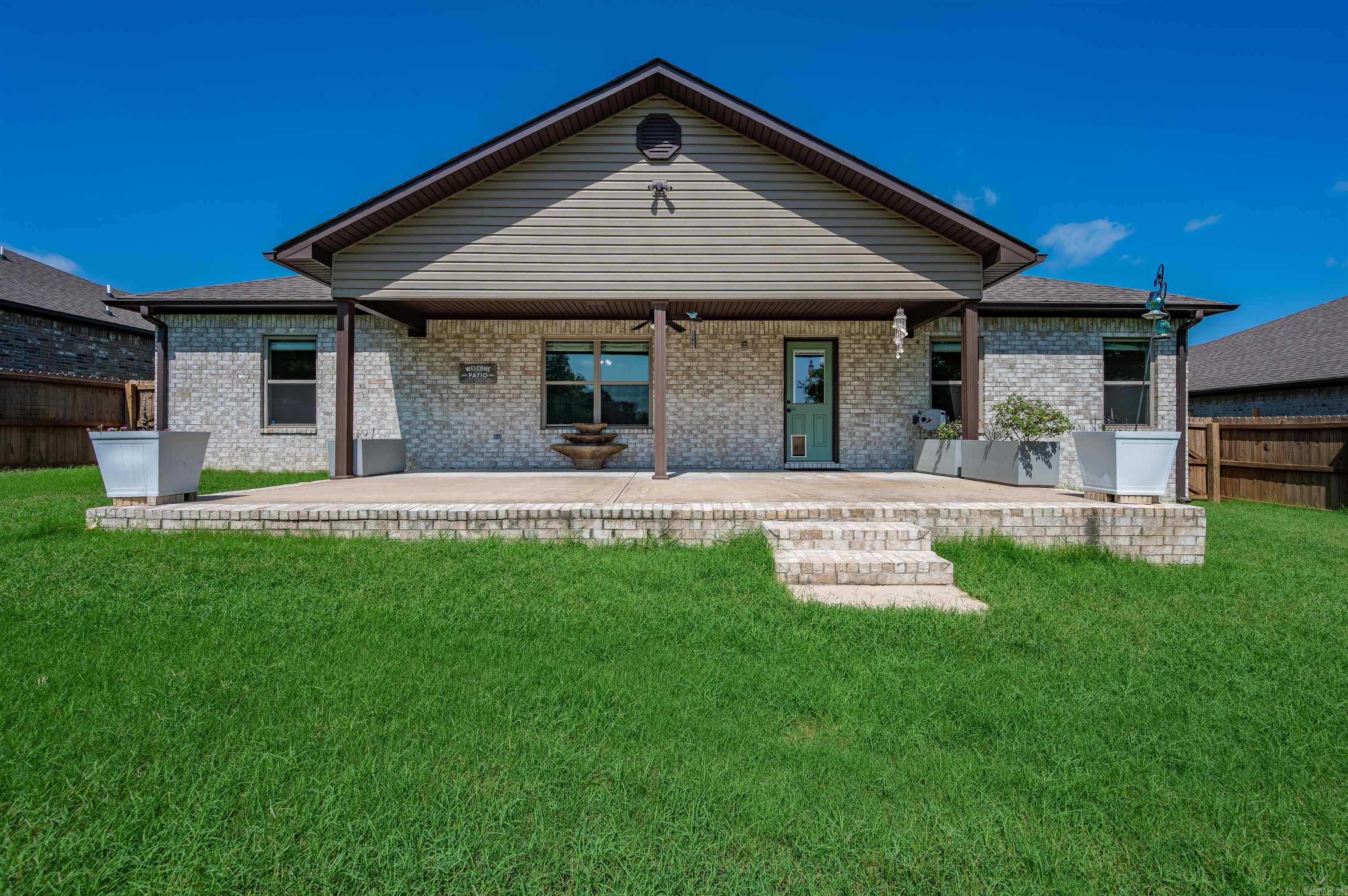 HERITAGE MEADOWS - Residential
