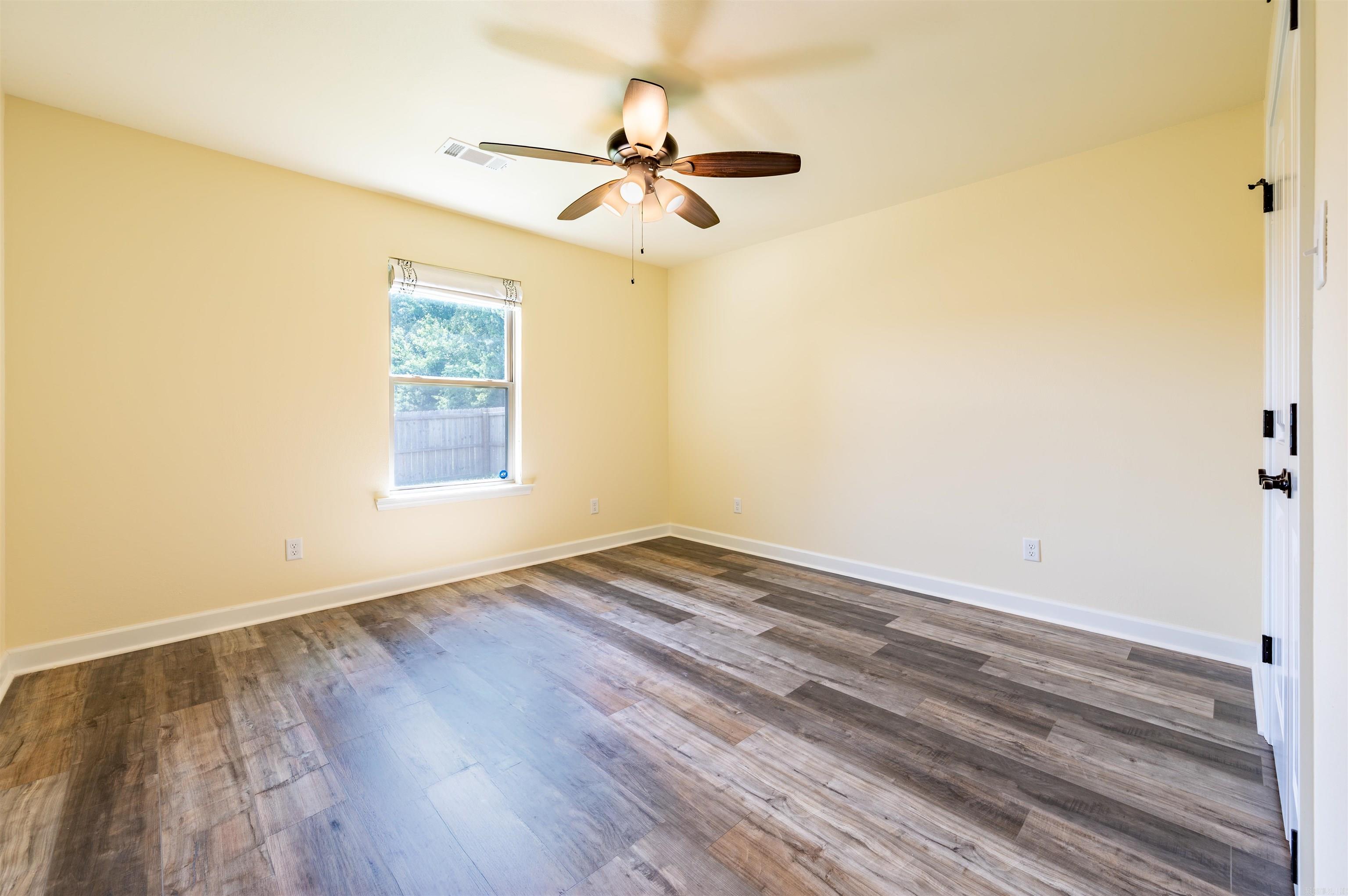 HERITAGE MEADOWS - Residential