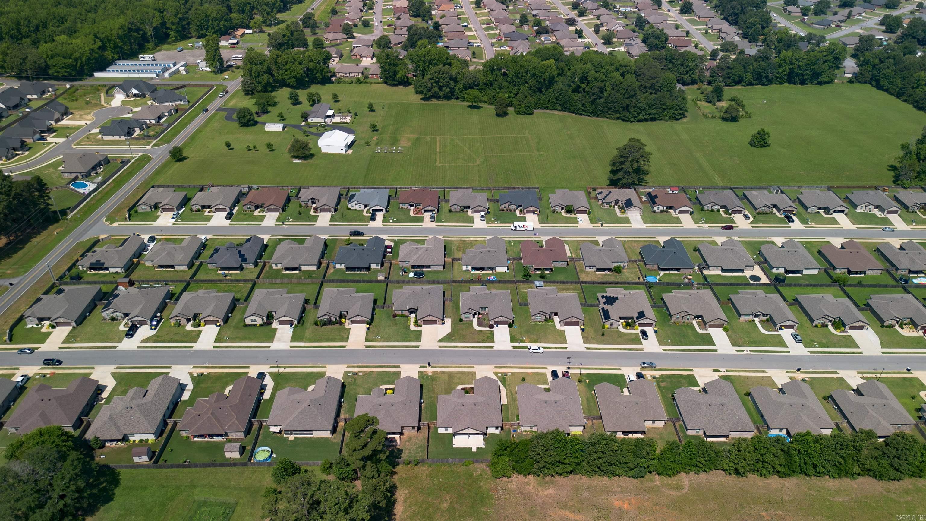 HERITAGE MEADOWS - Residential