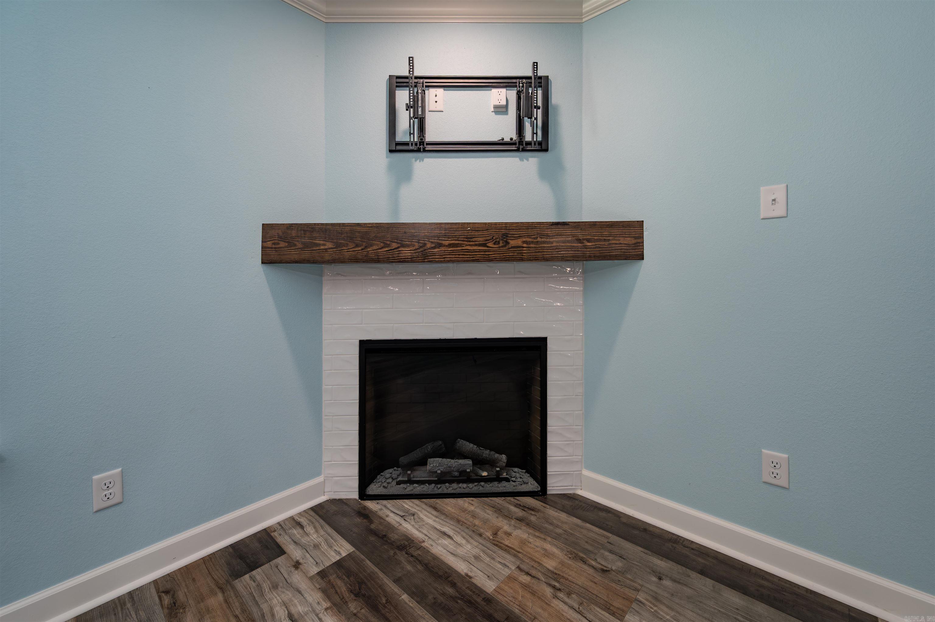 HERITAGE MEADOWS - Residential