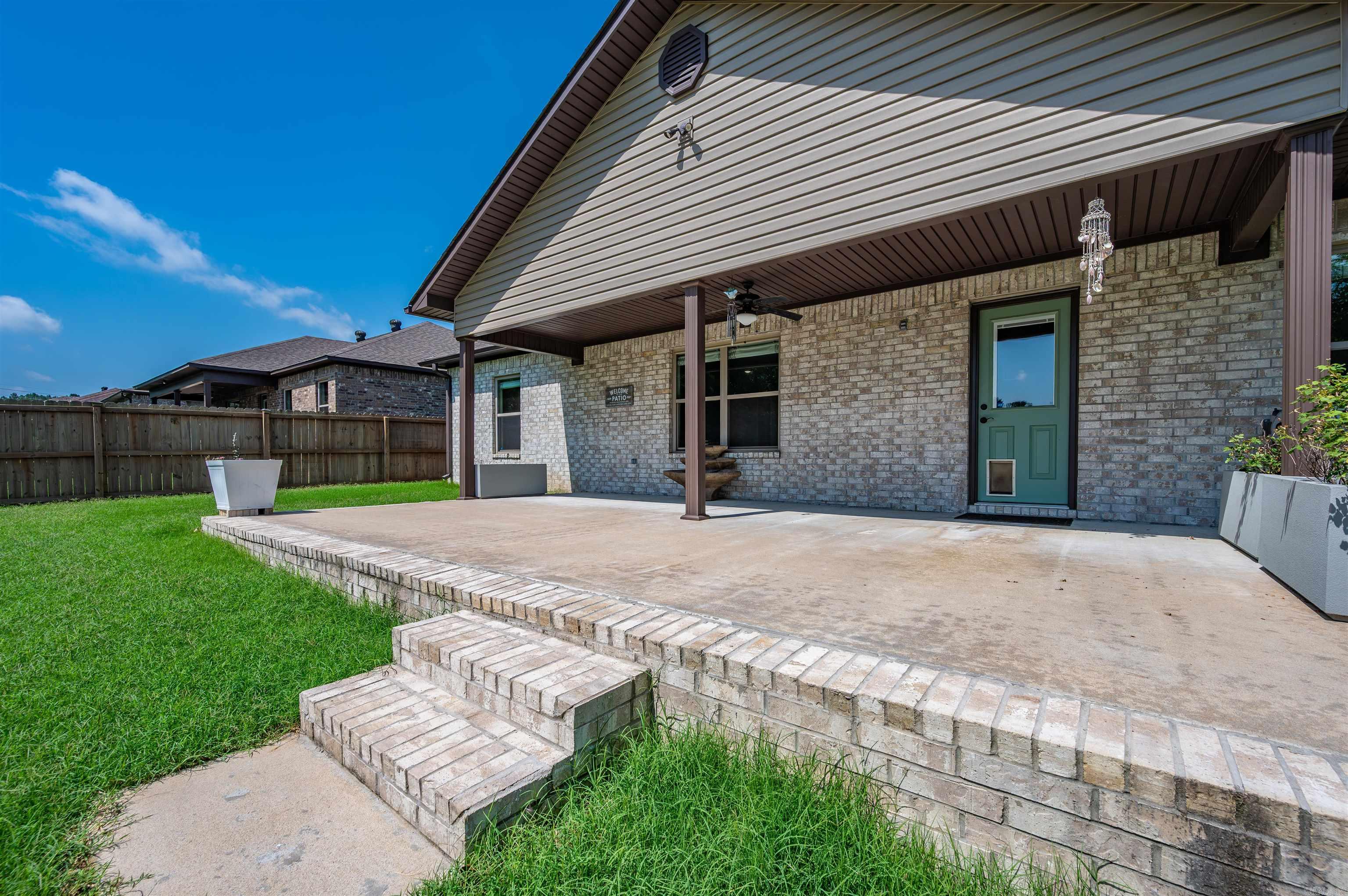 HERITAGE MEADOWS - Residential