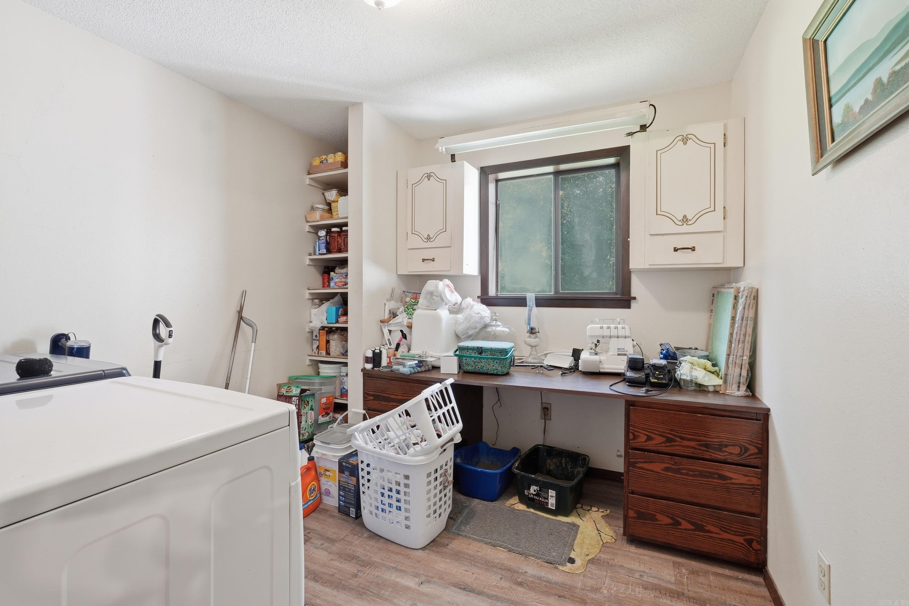THARPS WHISPERING PINES - Residential