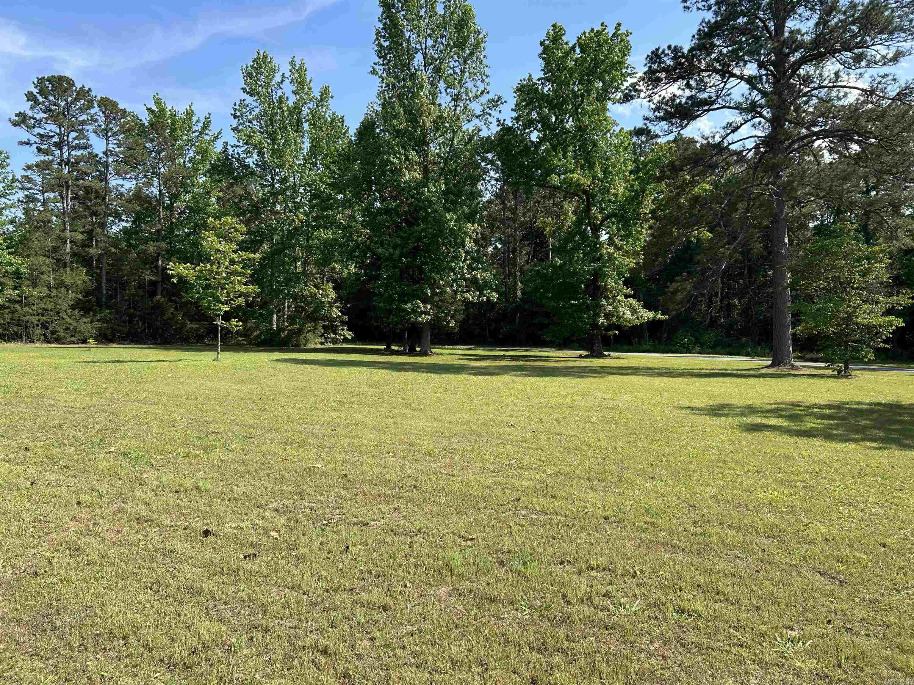 THARPS WHISPERING PINES - Residential