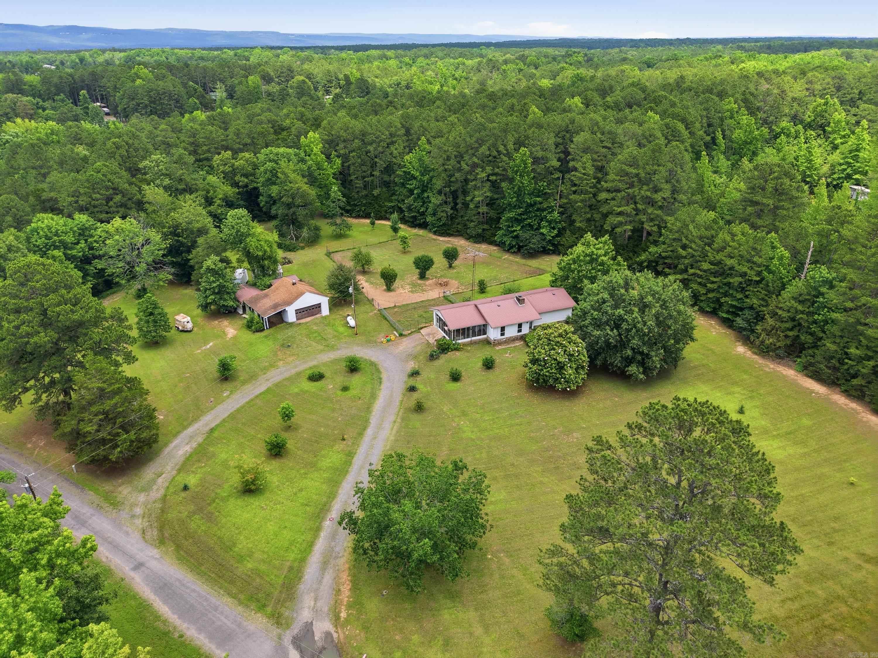 THARPS WHISPERING PINES - Residential
