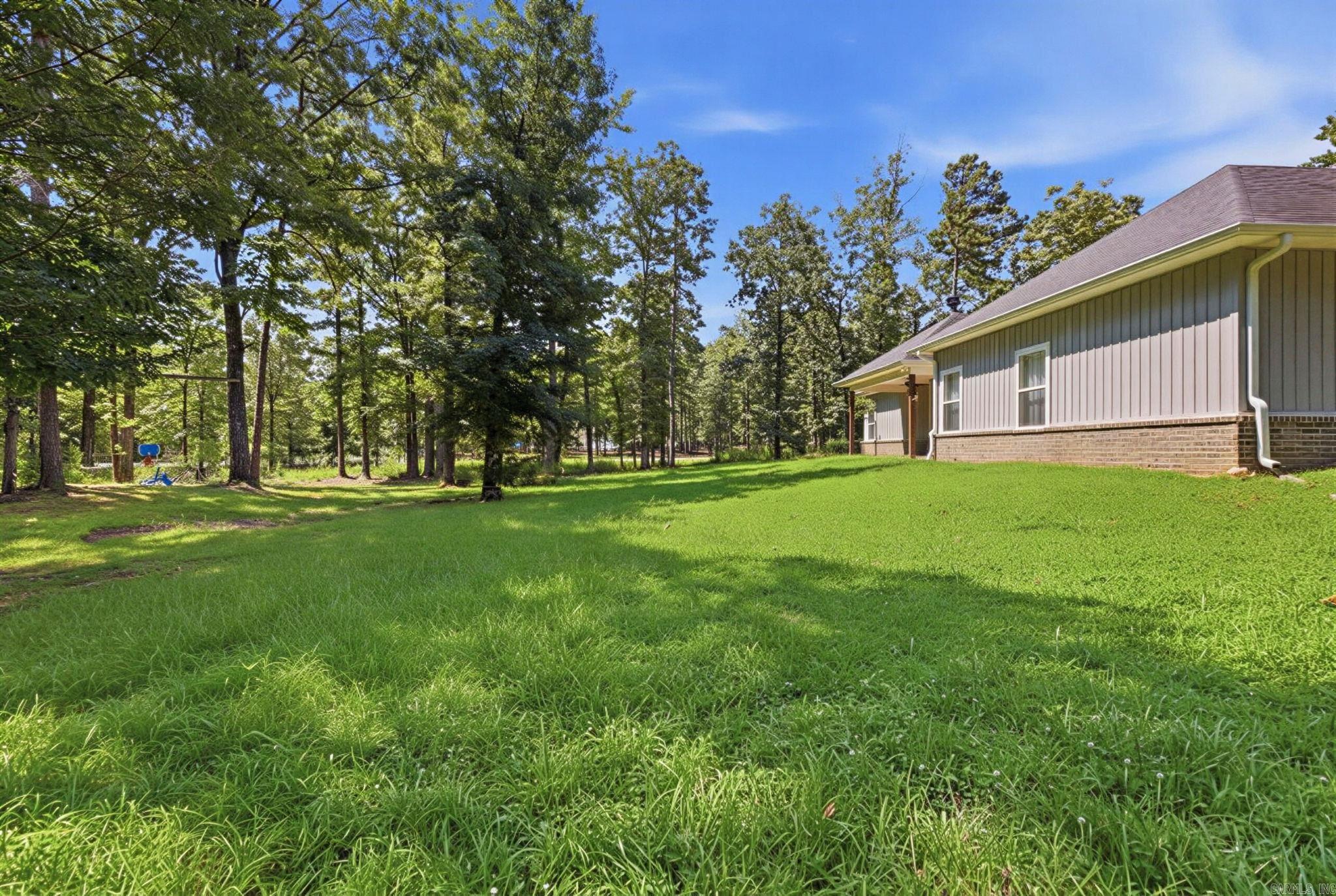 FERNDALE ESTATES - Residential