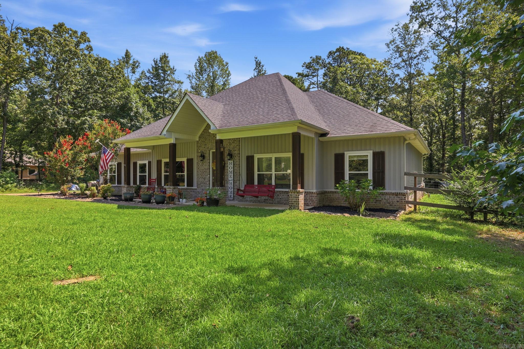 FERNDALE ESTATES - Residential