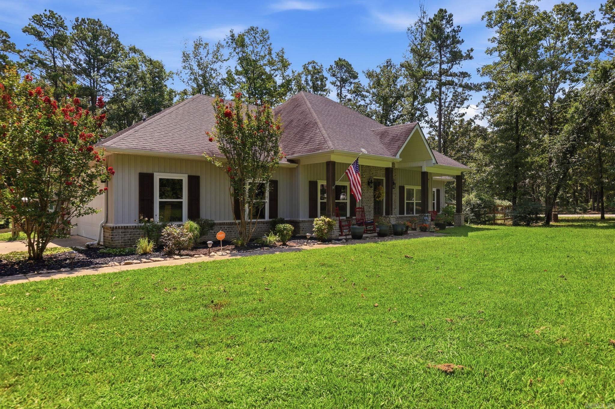 FERNDALE ESTATES - Residential