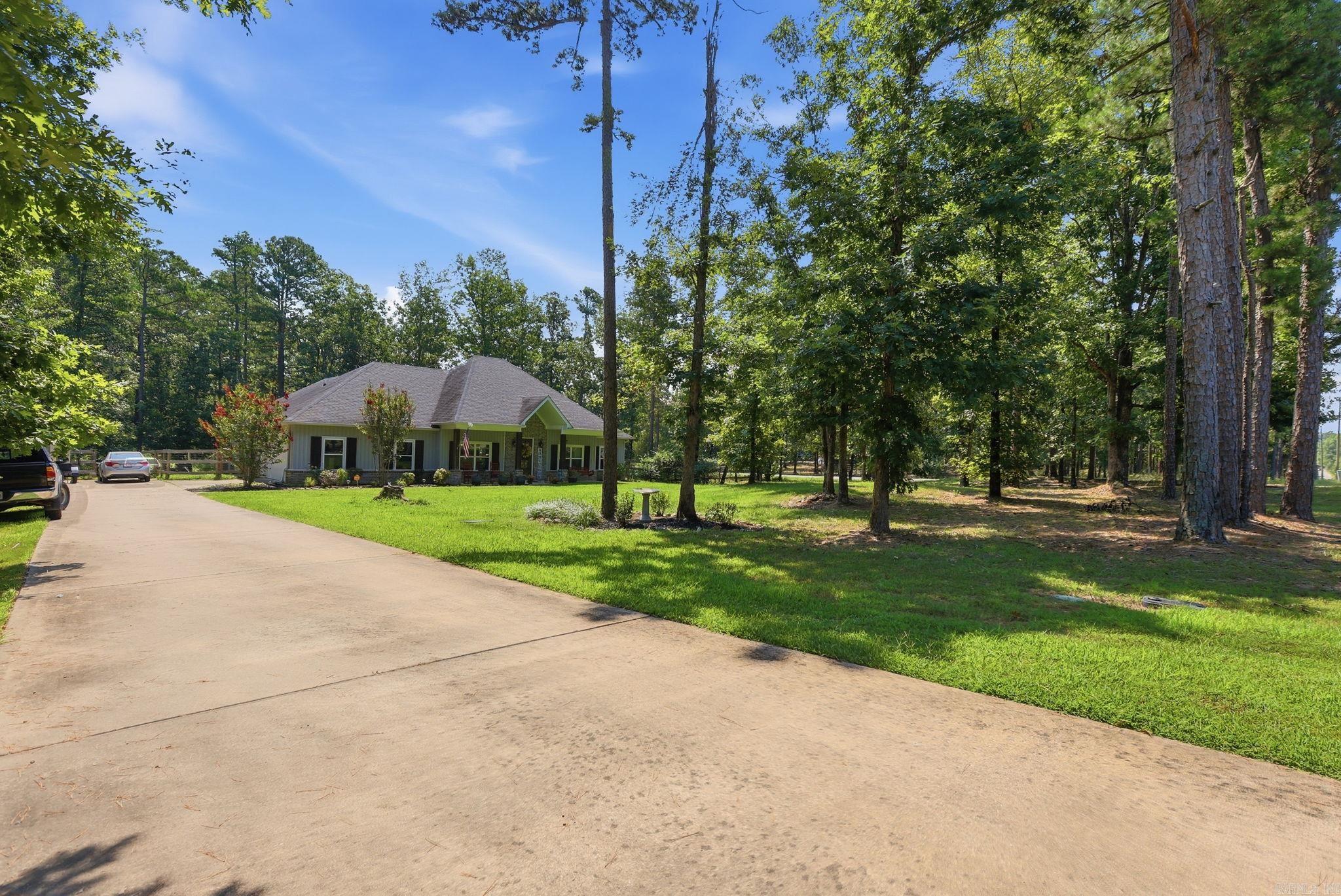FERNDALE ESTATES - Residential