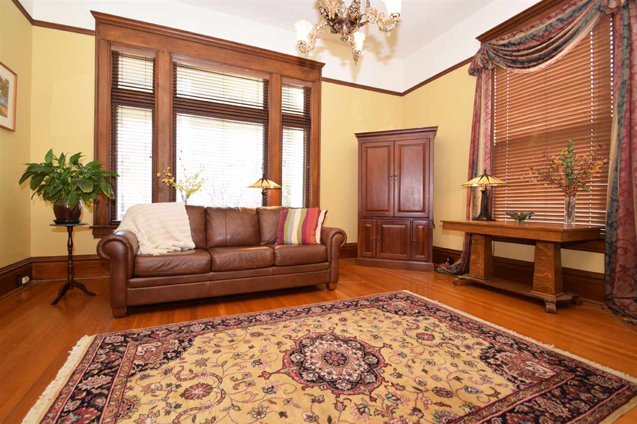 CITY OF LR L1 - Residential