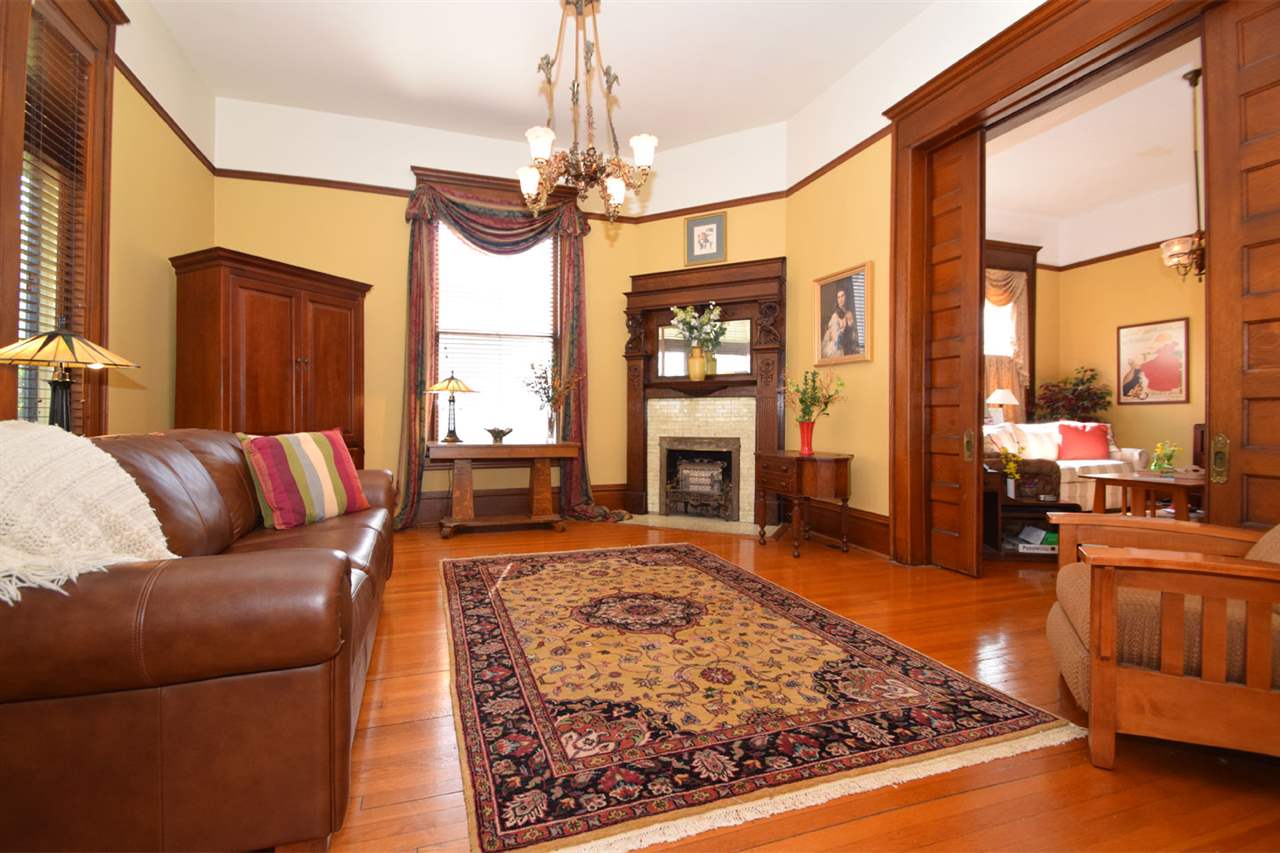 CITY OF LR L1 - Residential