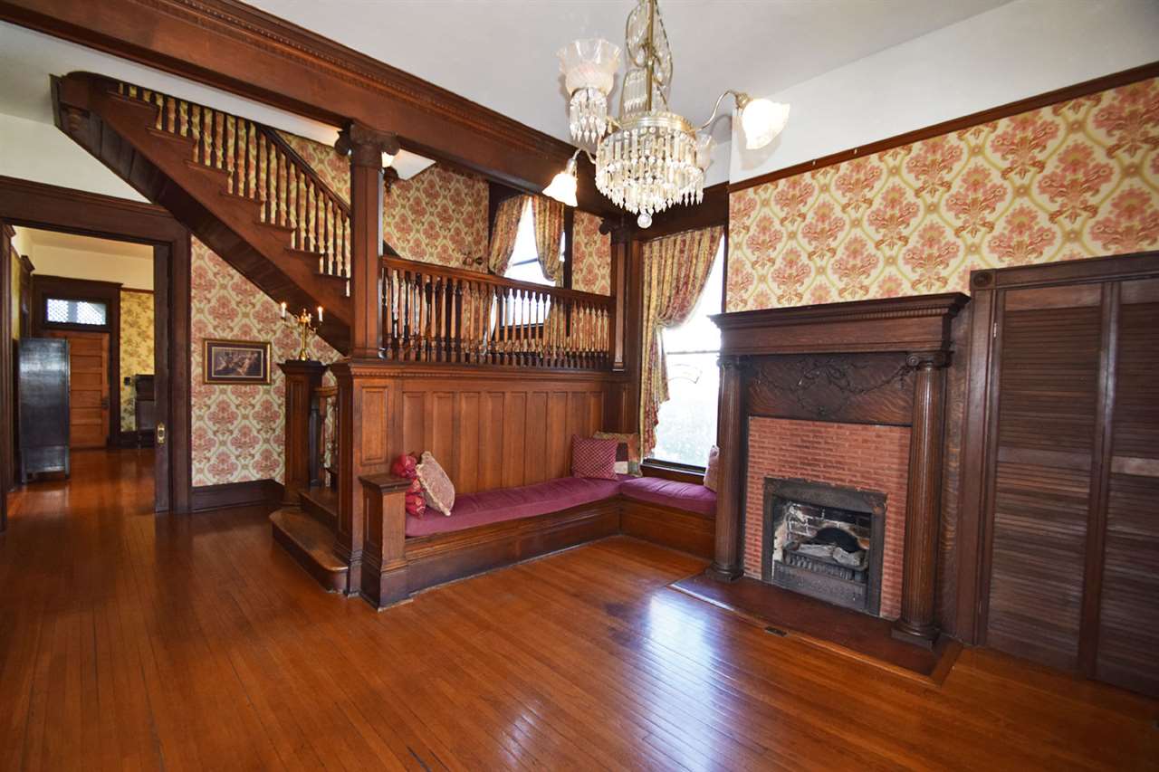 CITY OF LR L1 - Residential