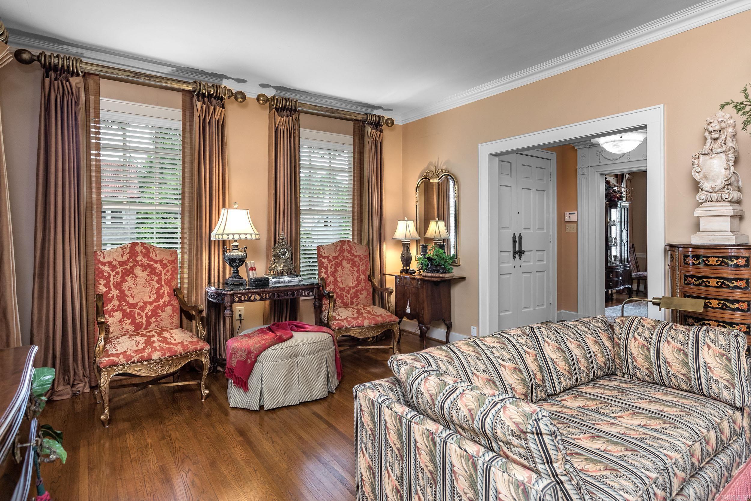 CLIFFEWOOD - Residential