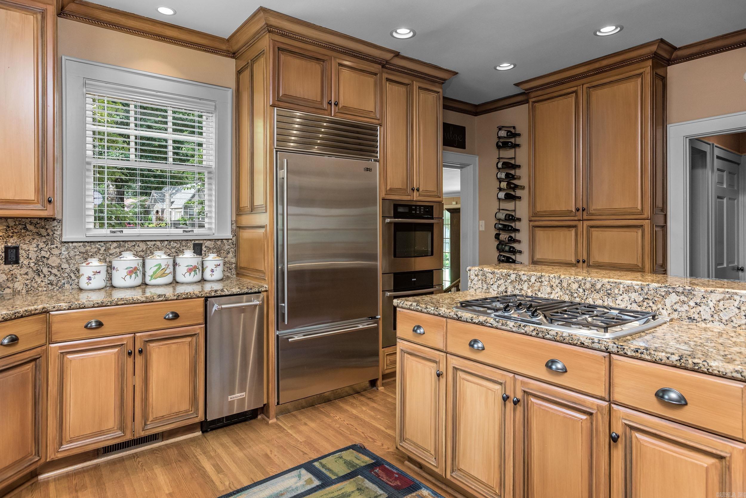 CLIFFEWOOD - Residential