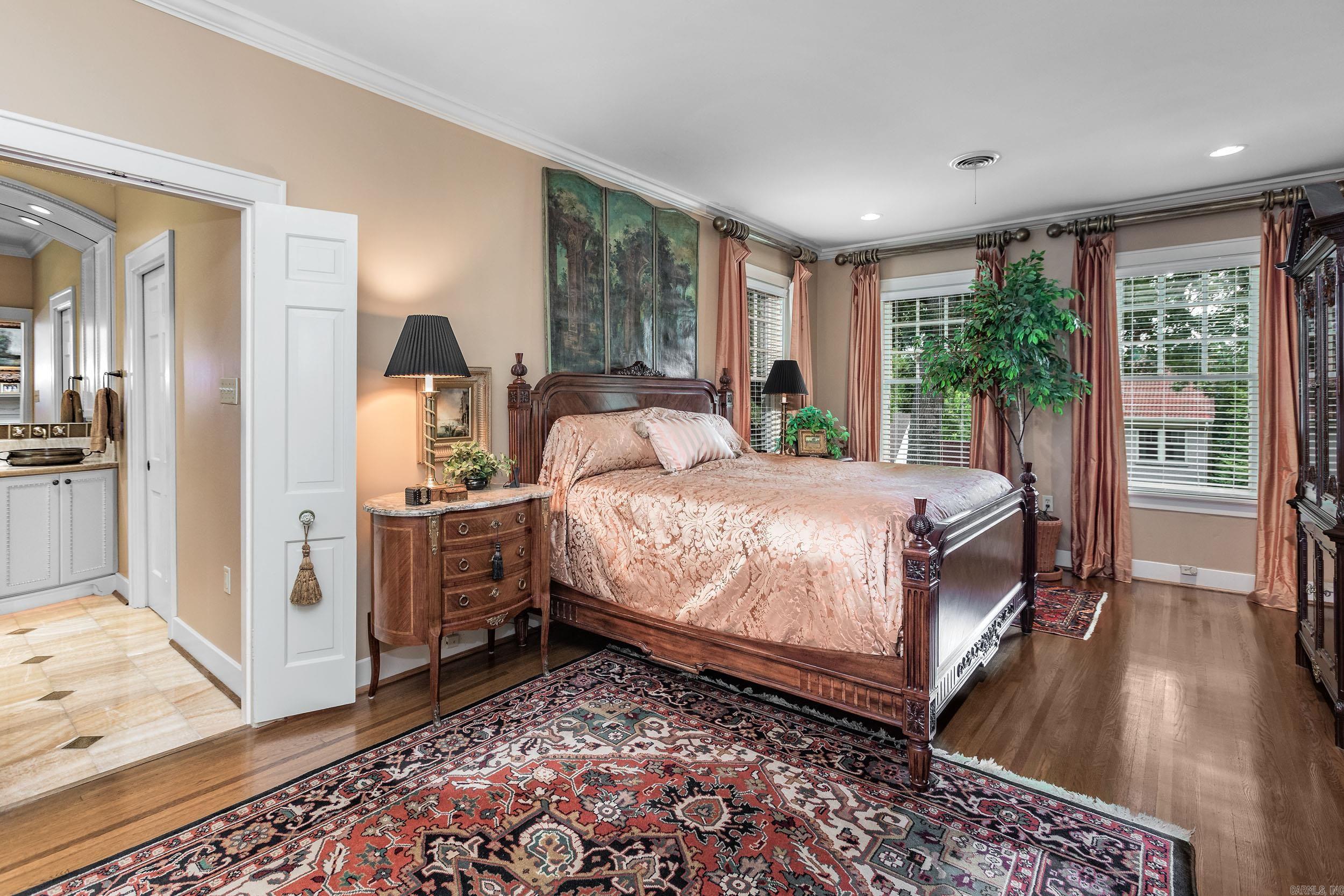 CLIFFEWOOD - Residential