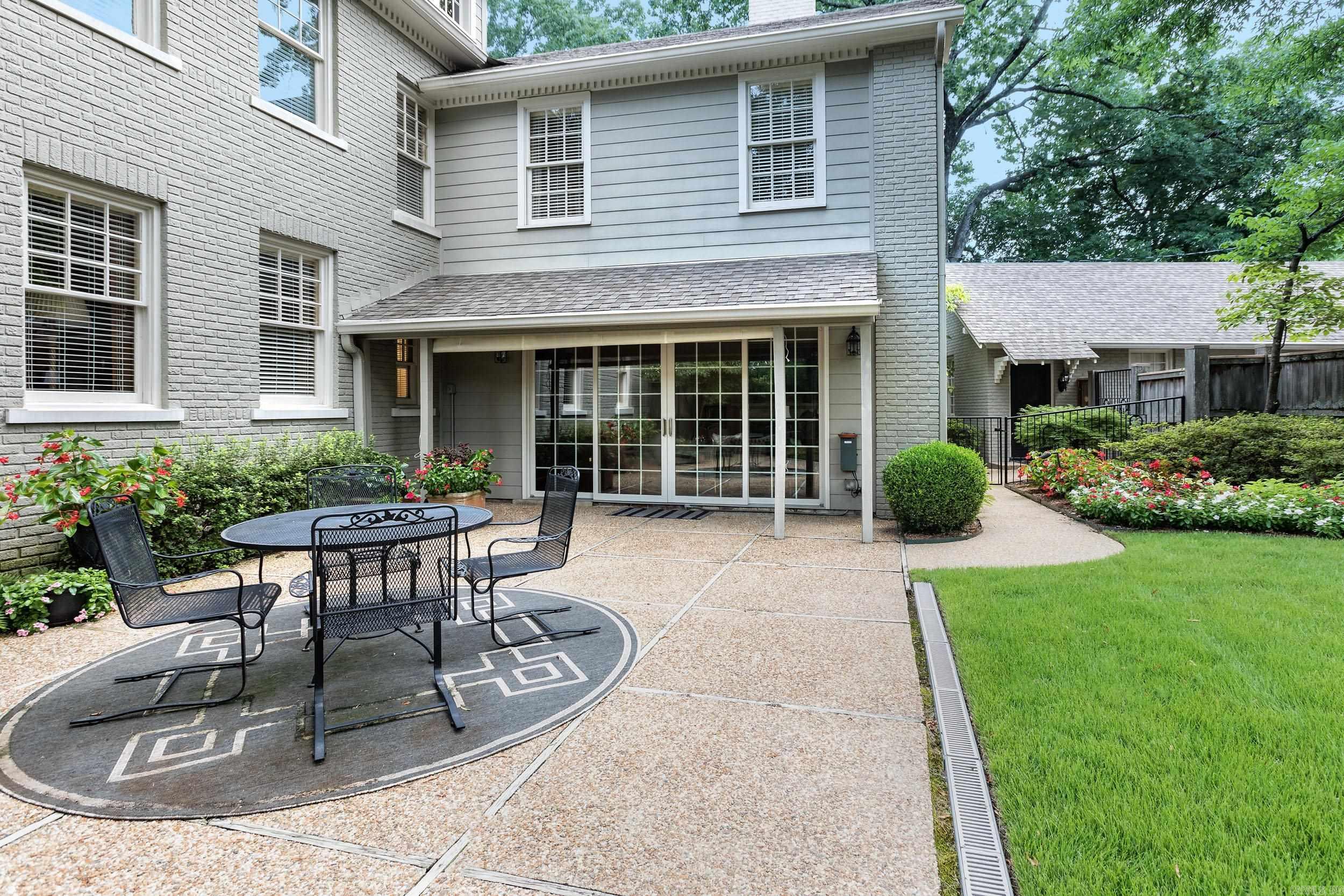 CLIFFEWOOD - Residential
