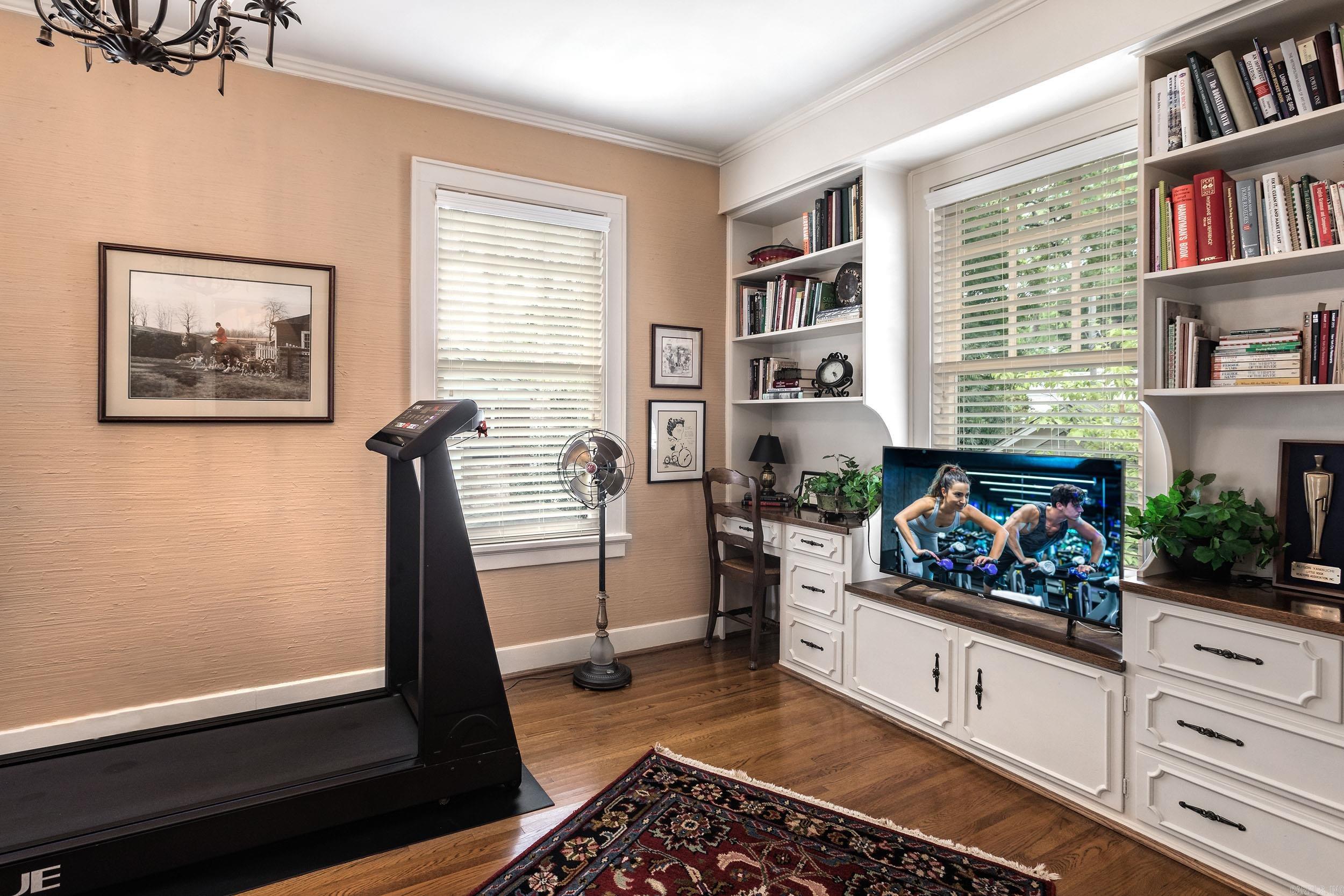 CLIFFEWOOD - Residential