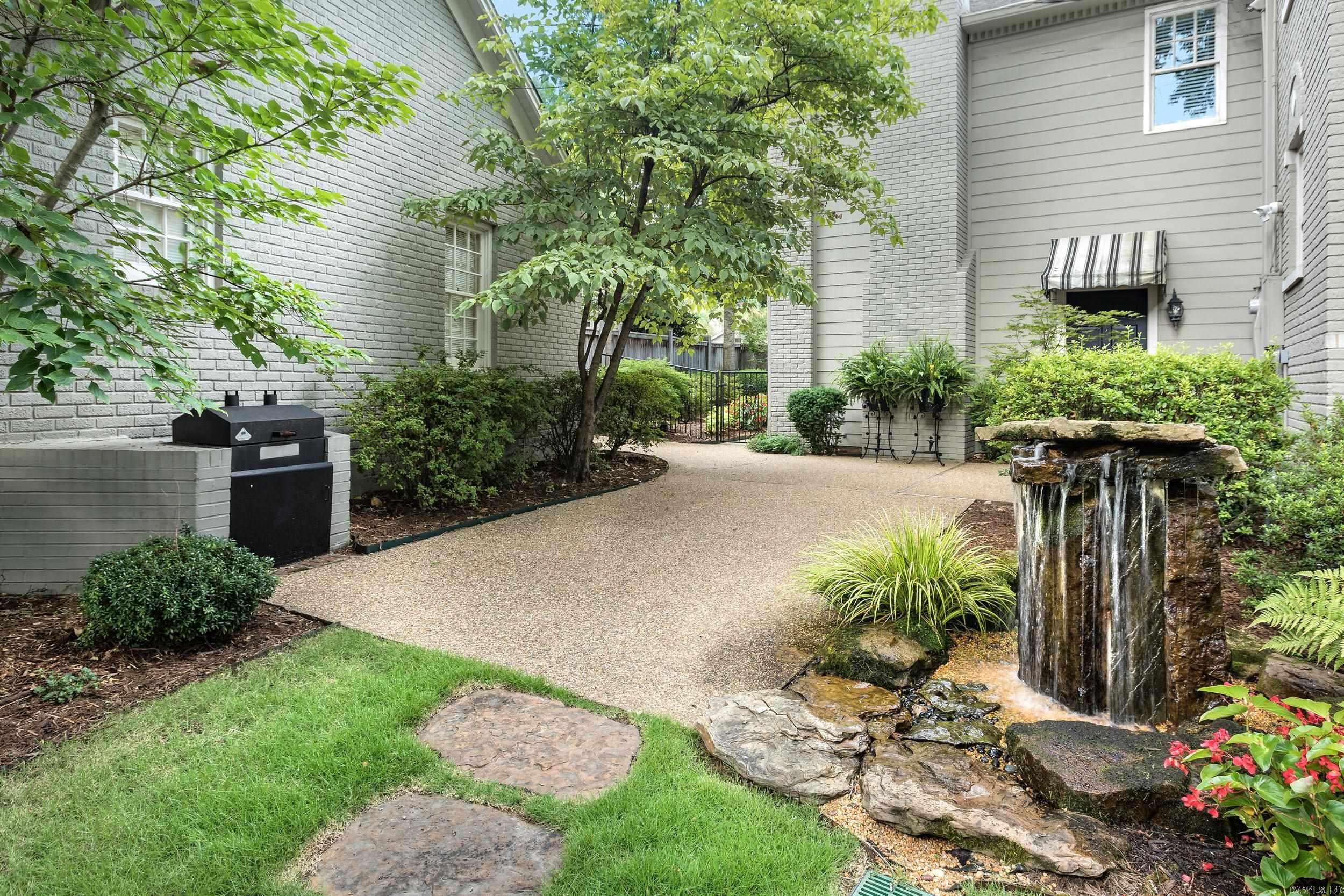 CLIFFEWOOD - Residential