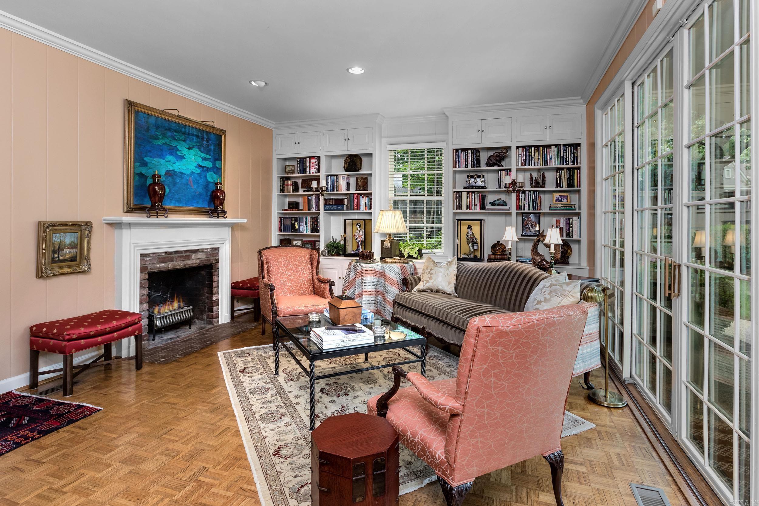 CLIFFEWOOD - Residential