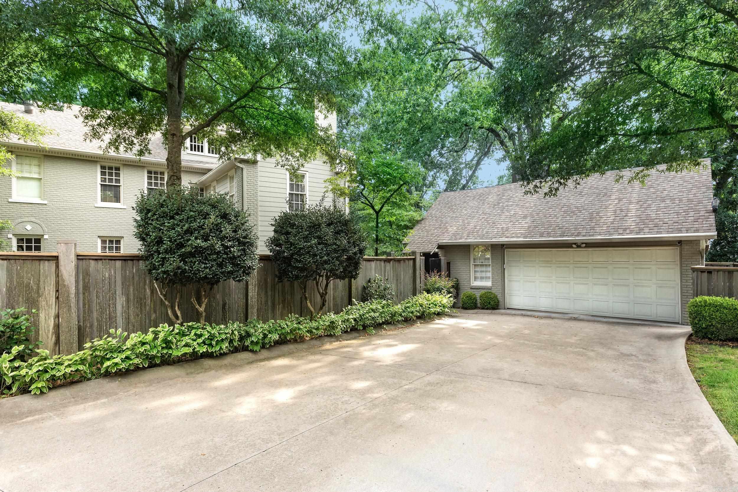CLIFFEWOOD - Residential