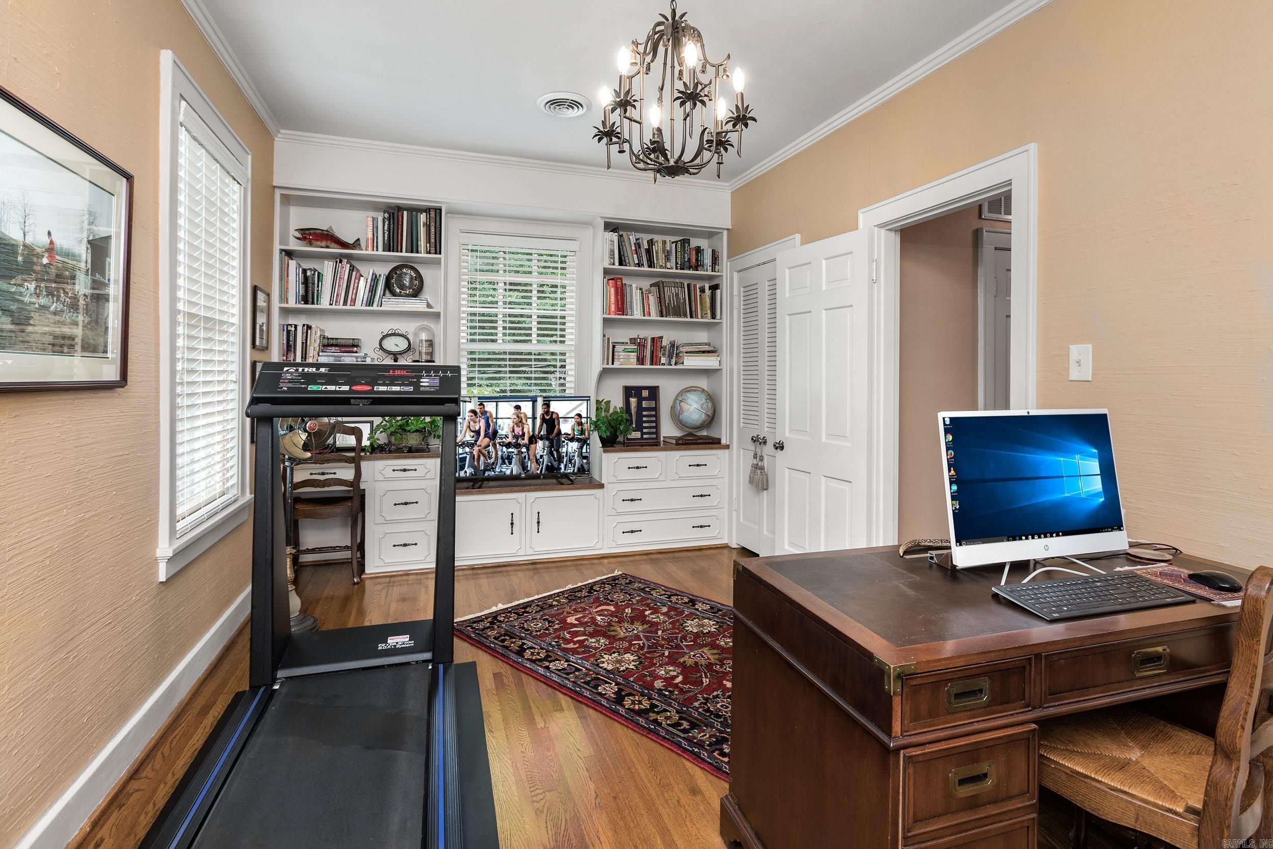 CLIFFEWOOD - Residential
