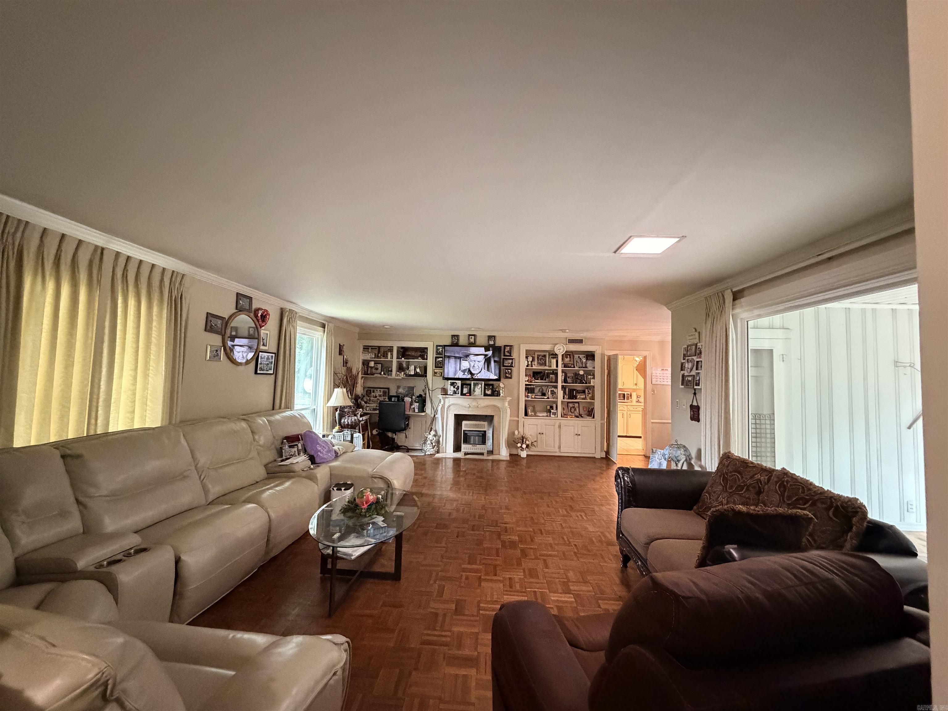 MCGEHEE - Residential