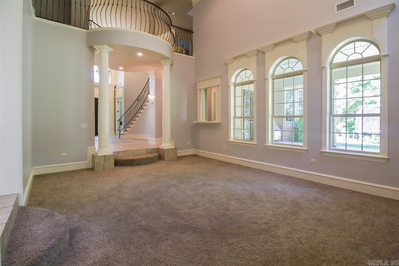 EAGLE RIDGE ESTATES - Residential
