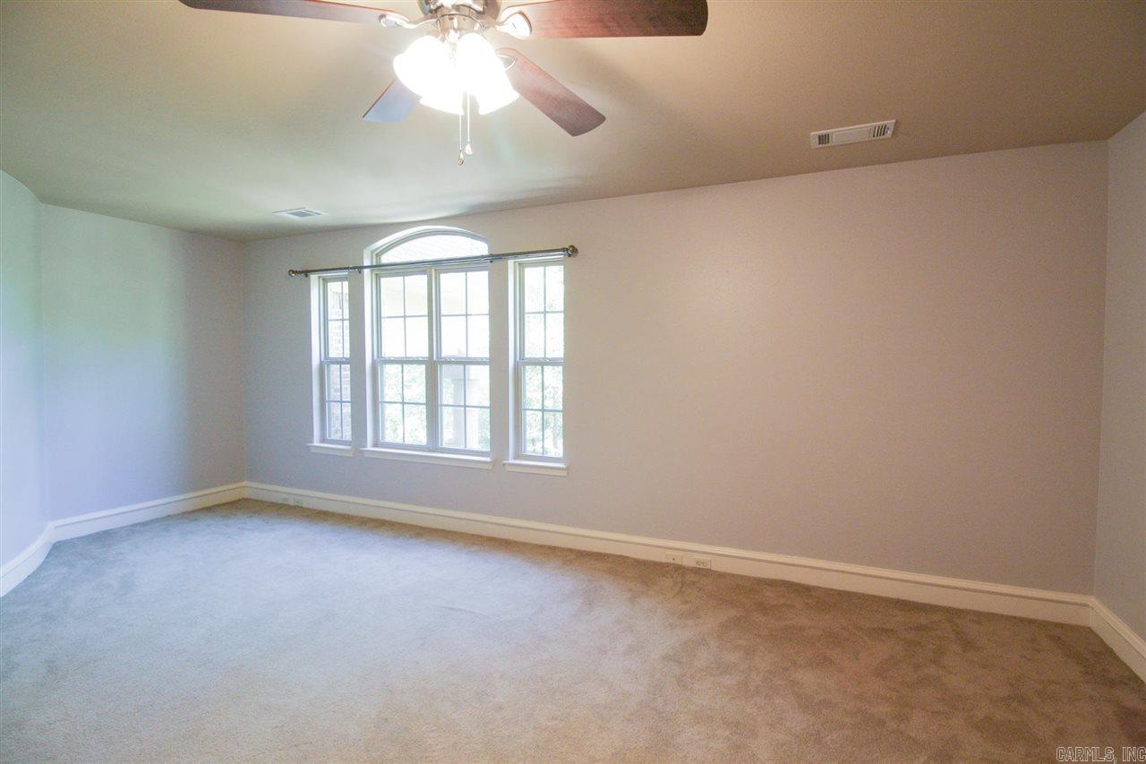 EAGLE RIDGE ESTATES - Residential