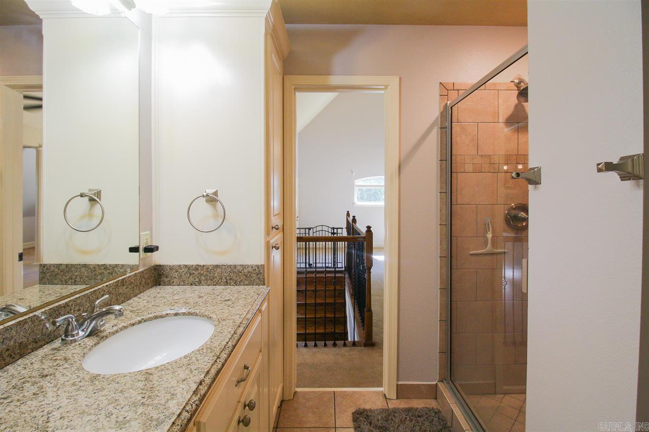 EAGLE RIDGE ESTATES - Residential