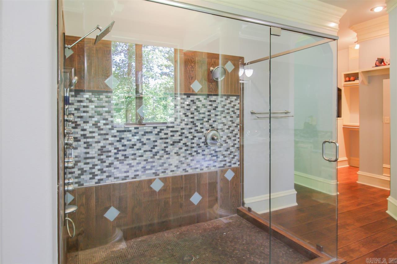 EAGLE RIDGE ESTATES - Residential