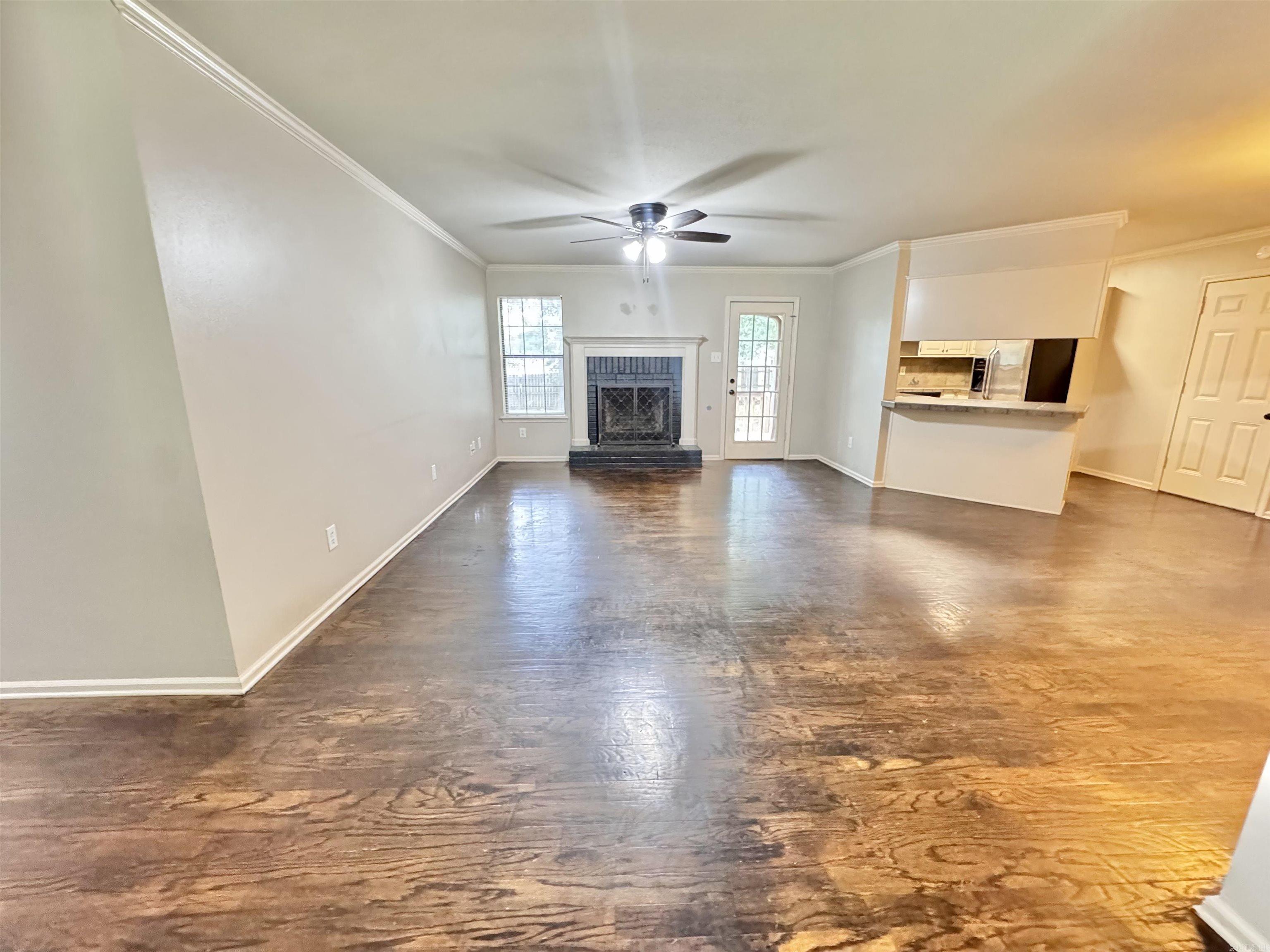 ROBINWOOD - Residential