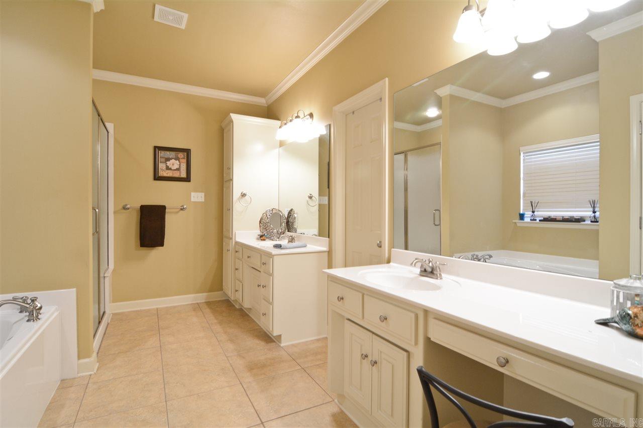 MILLERS CROSSING - Residential