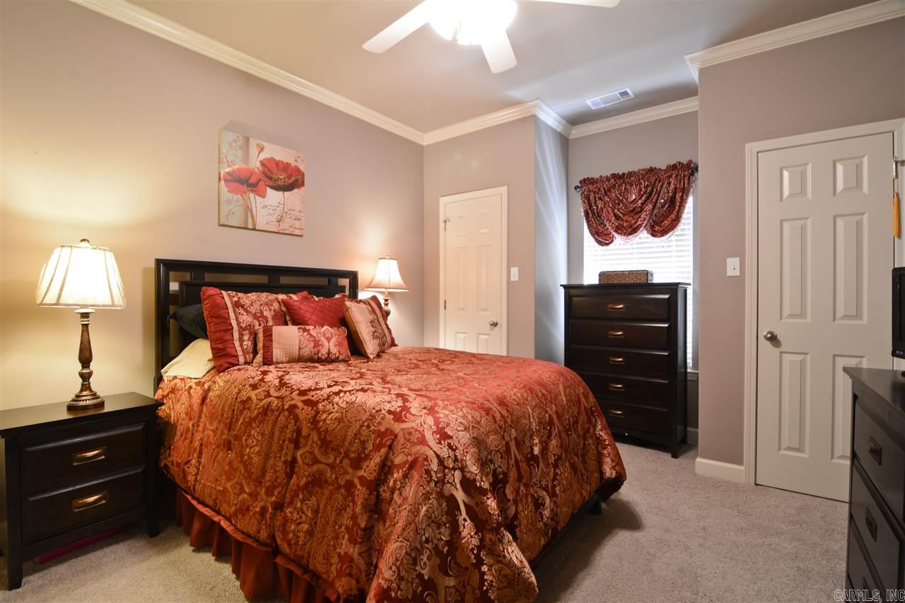 MILLERS CROSSING - Residential