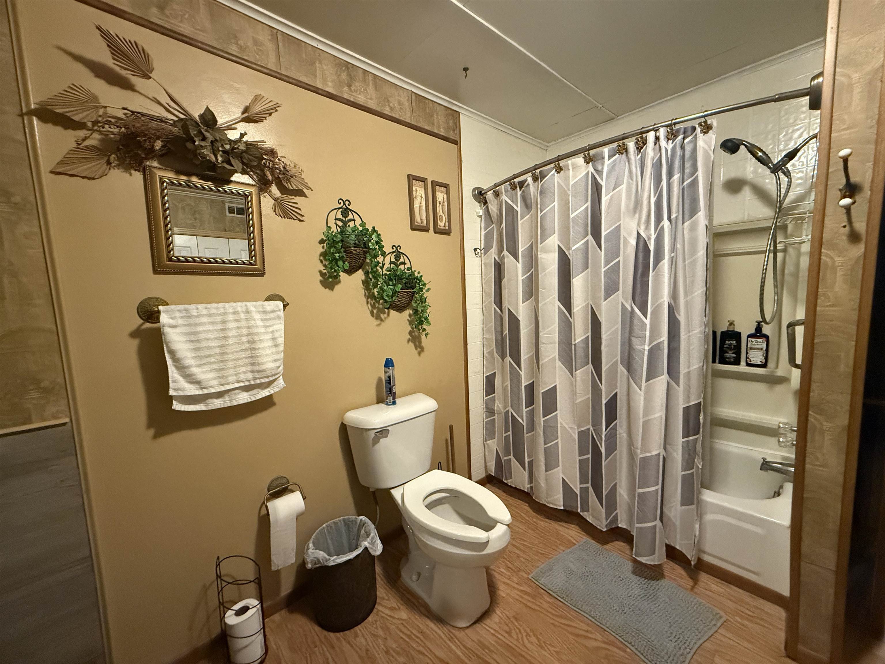 Clayton & Cope - Residential Lease