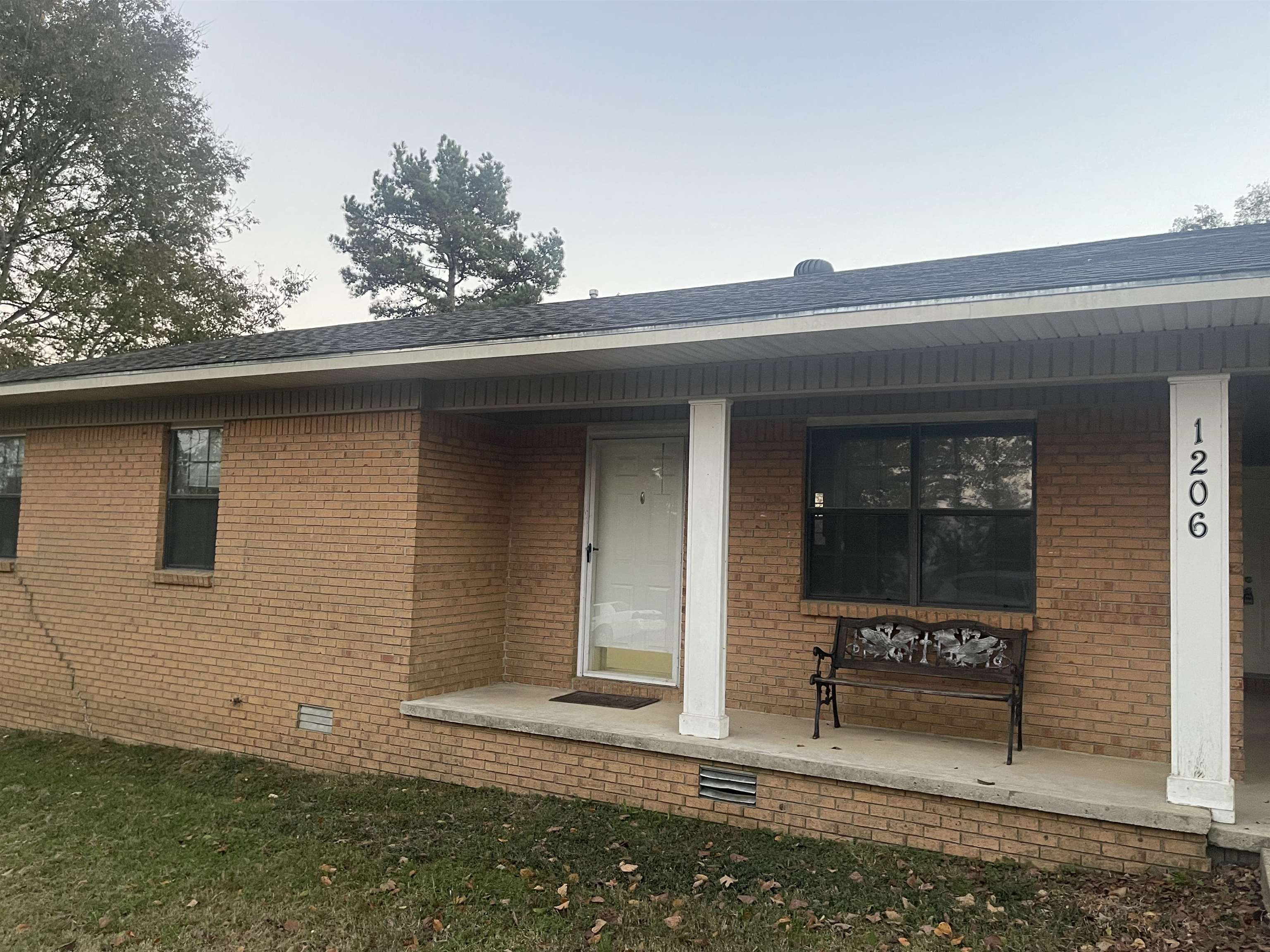 DICKSON - Residential