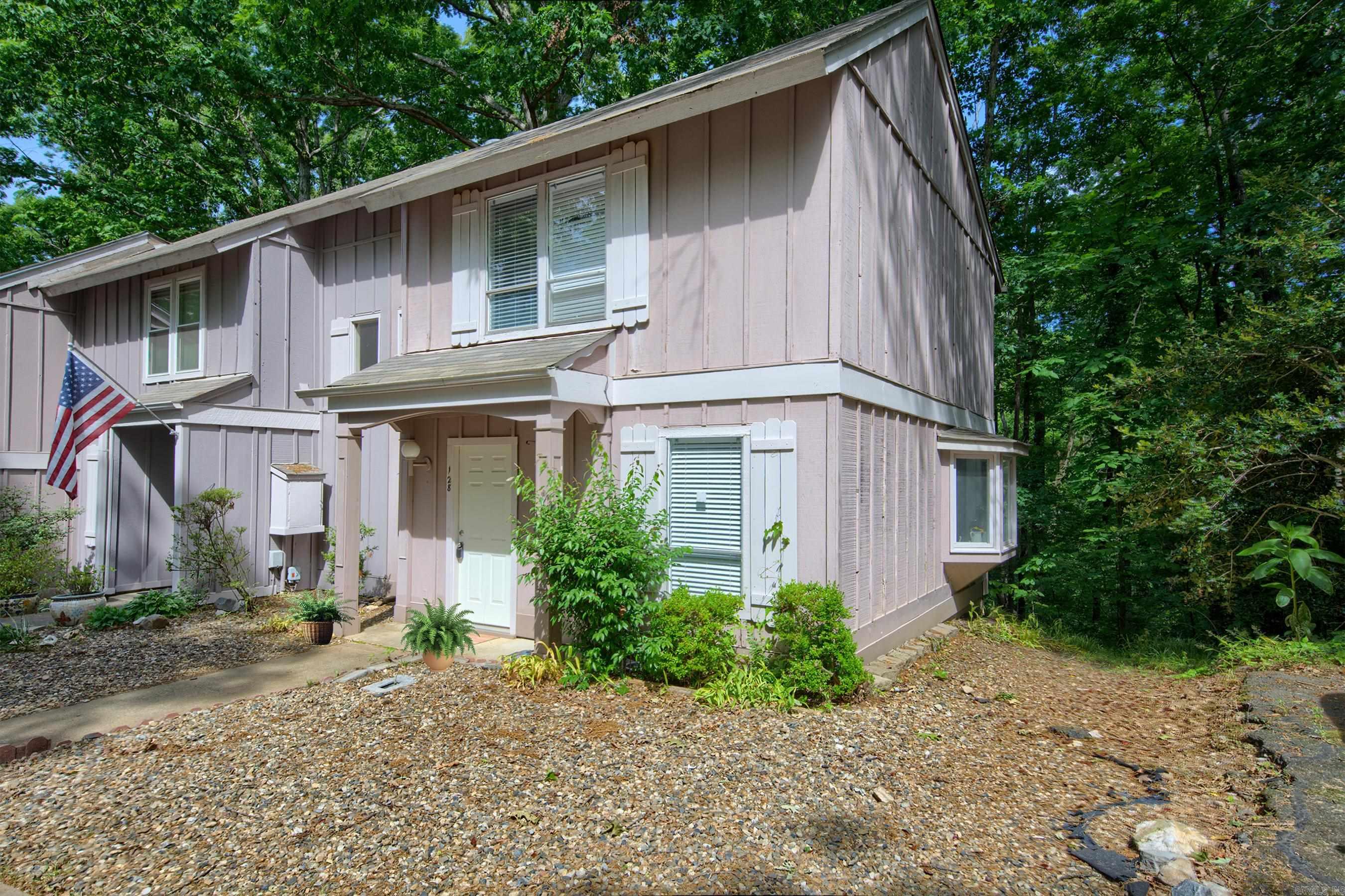 Desoto Courts Townhouse 1 - Residential