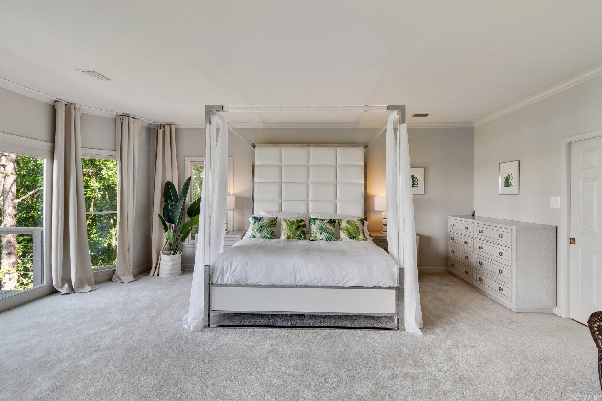 WALTON HEIGHTS - Residential