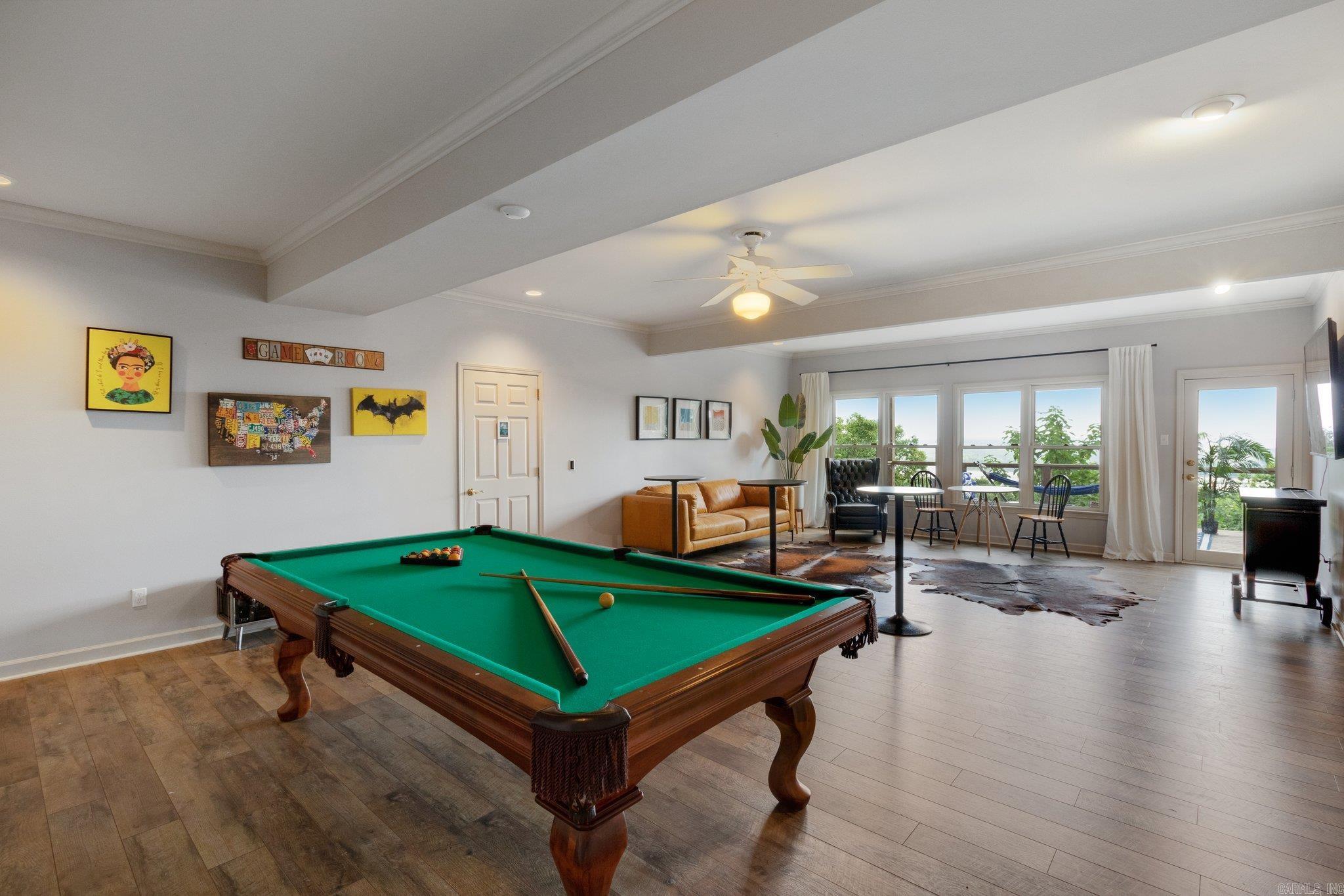 WALTON HEIGHTS - Residential