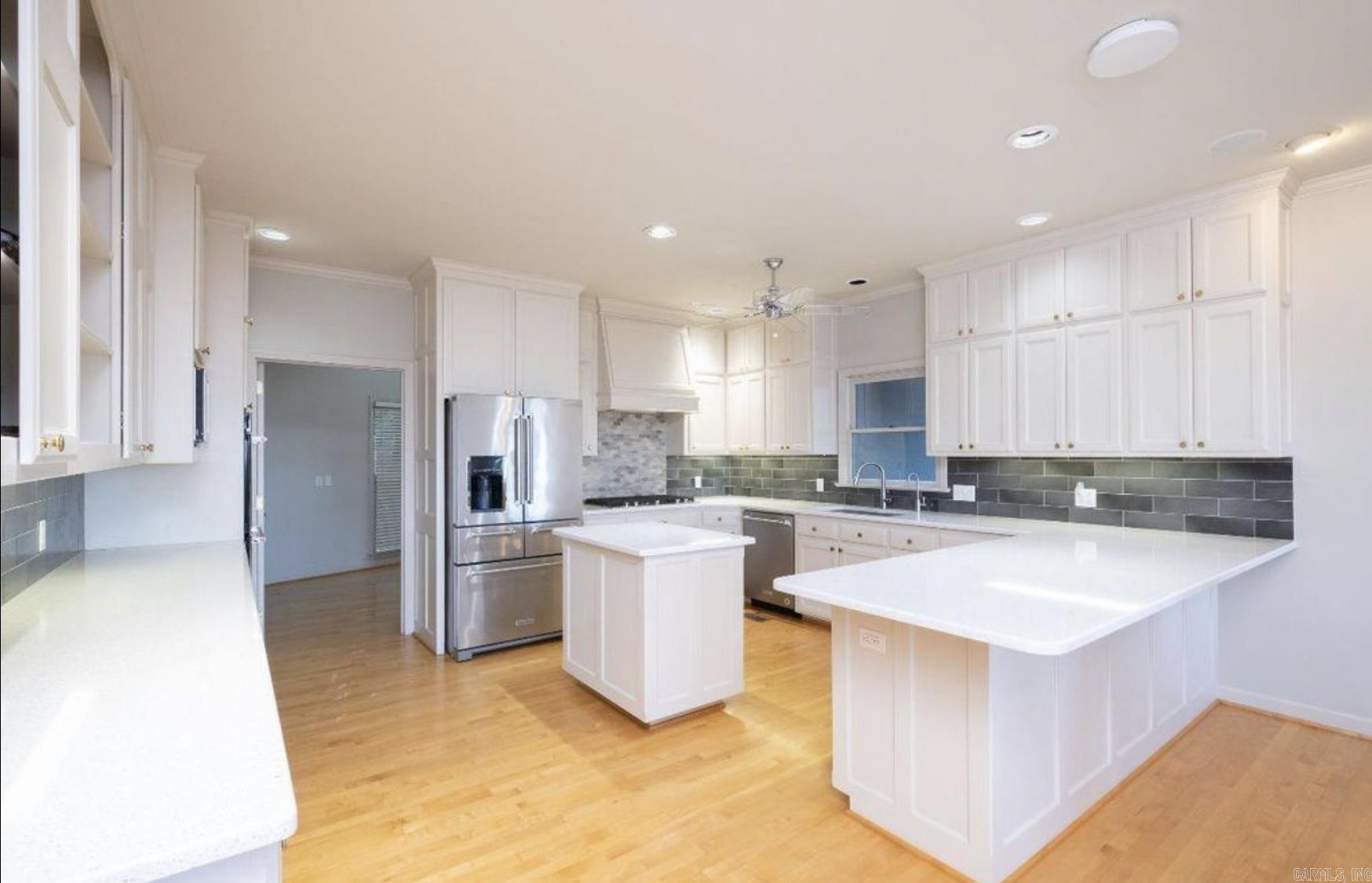 WALTON HEIGHTS - Residential