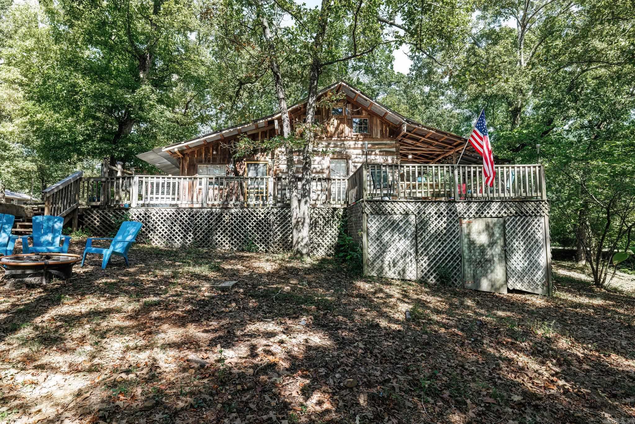 LAKE WOOD HOMES - Residential