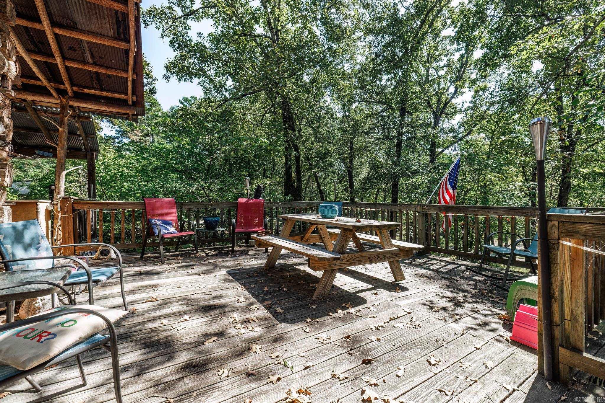 LAKE WOOD HOMES - Residential
