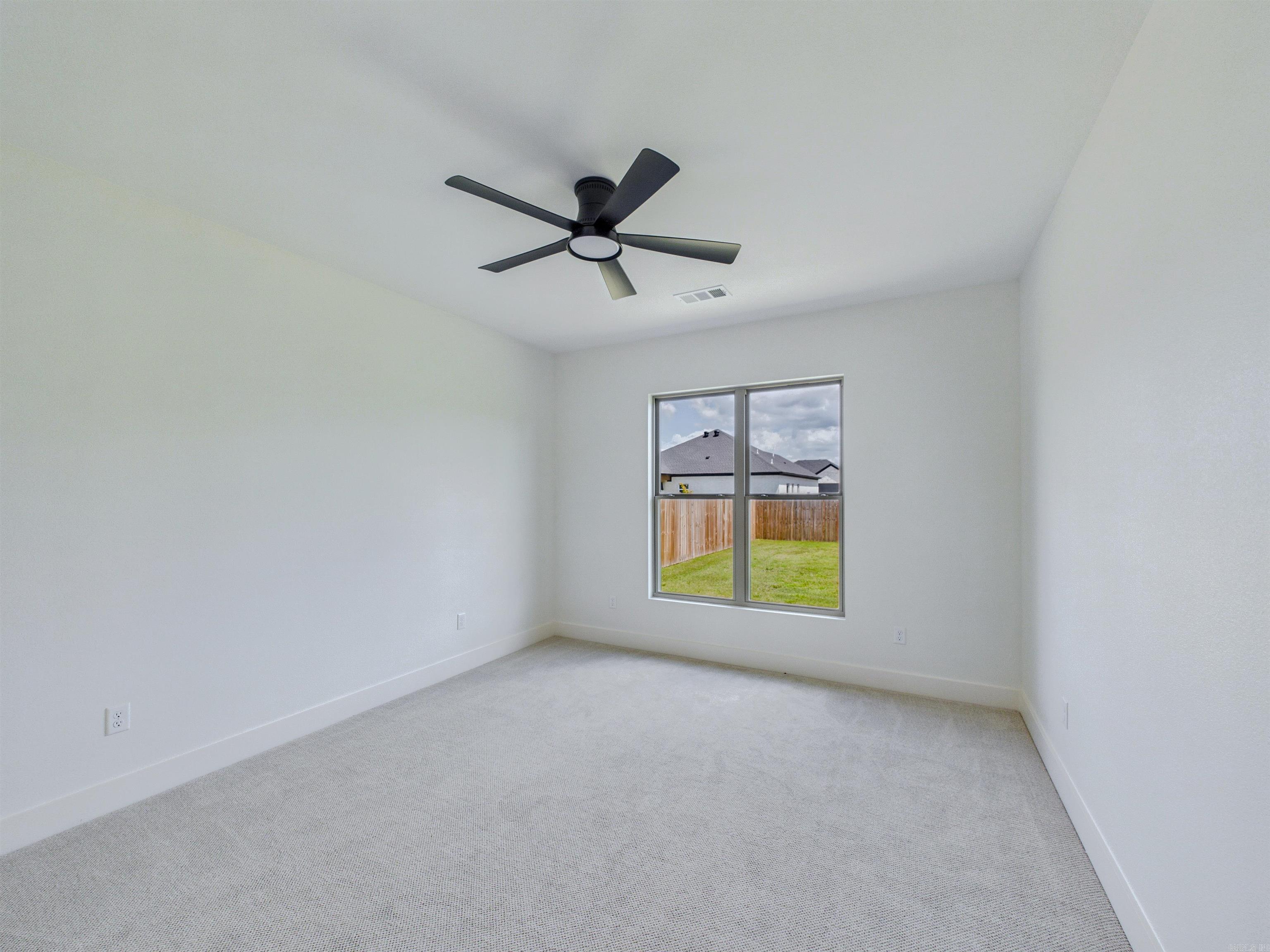 EAST MEADOW - Residential
