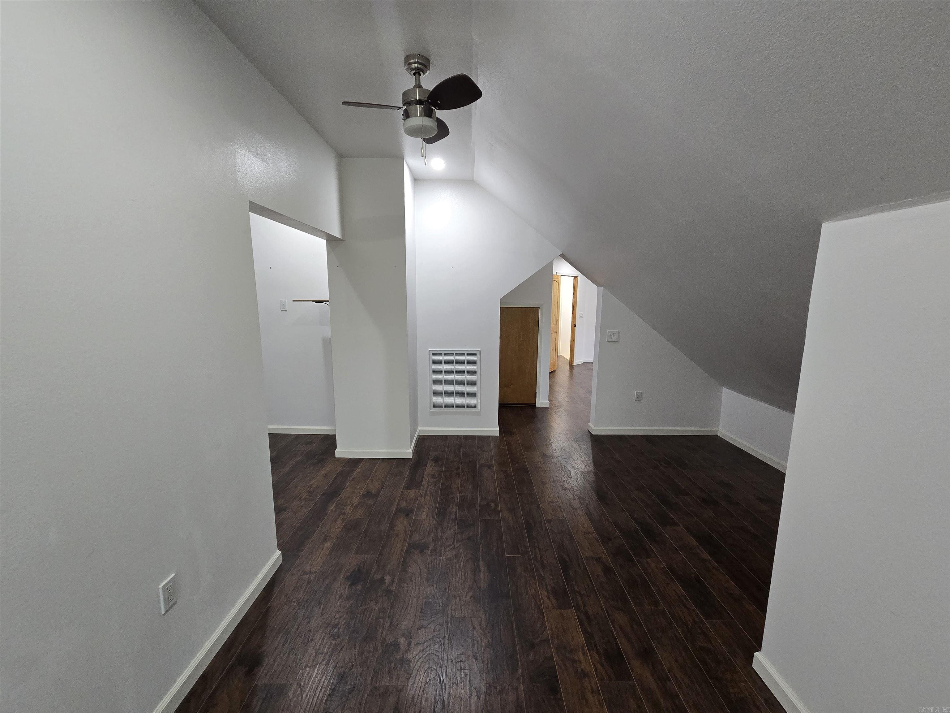 LITTLE RED RIVER ESTATES - Residential