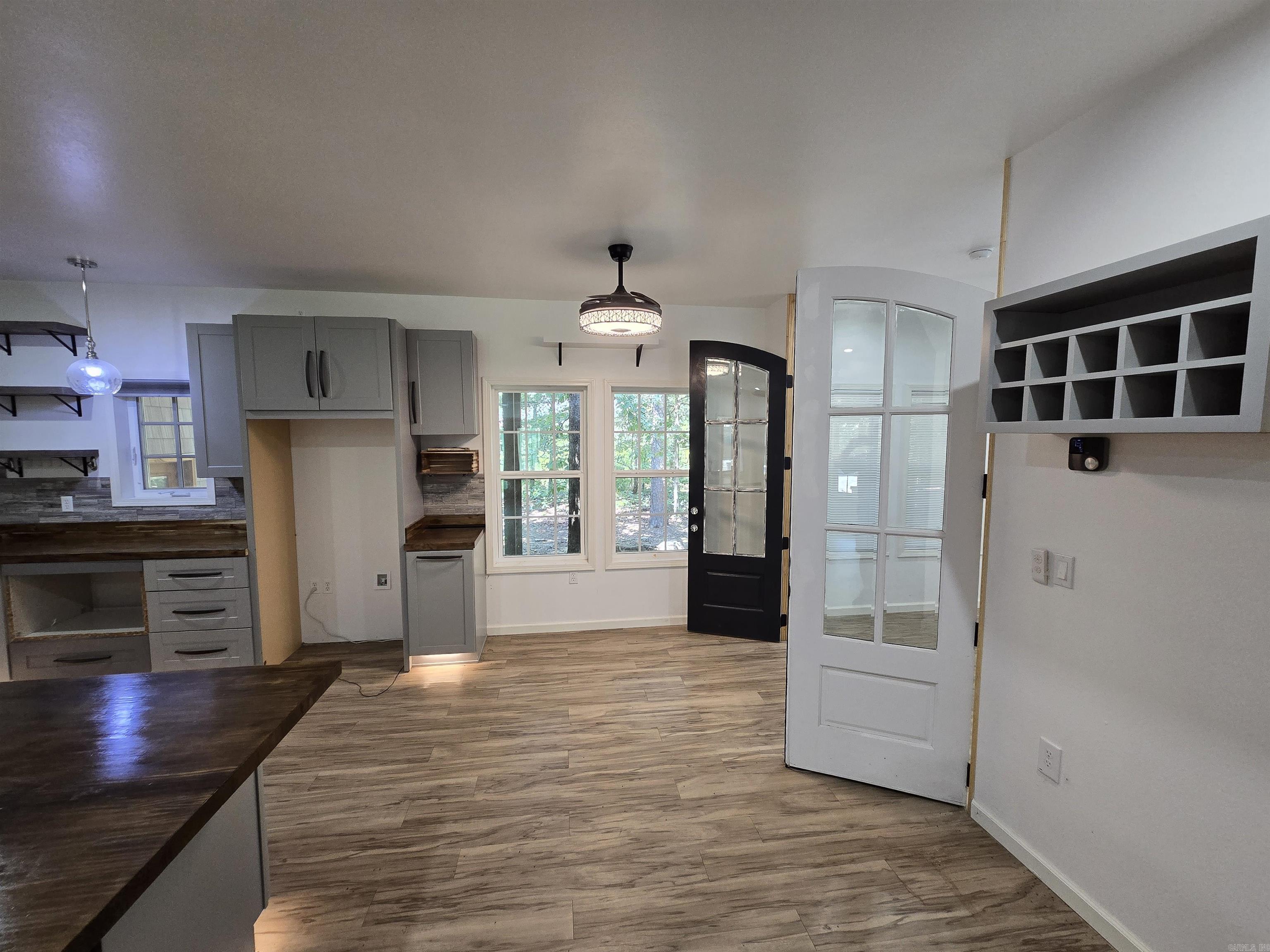 LITTLE RED RIVER ESTATES - Residential