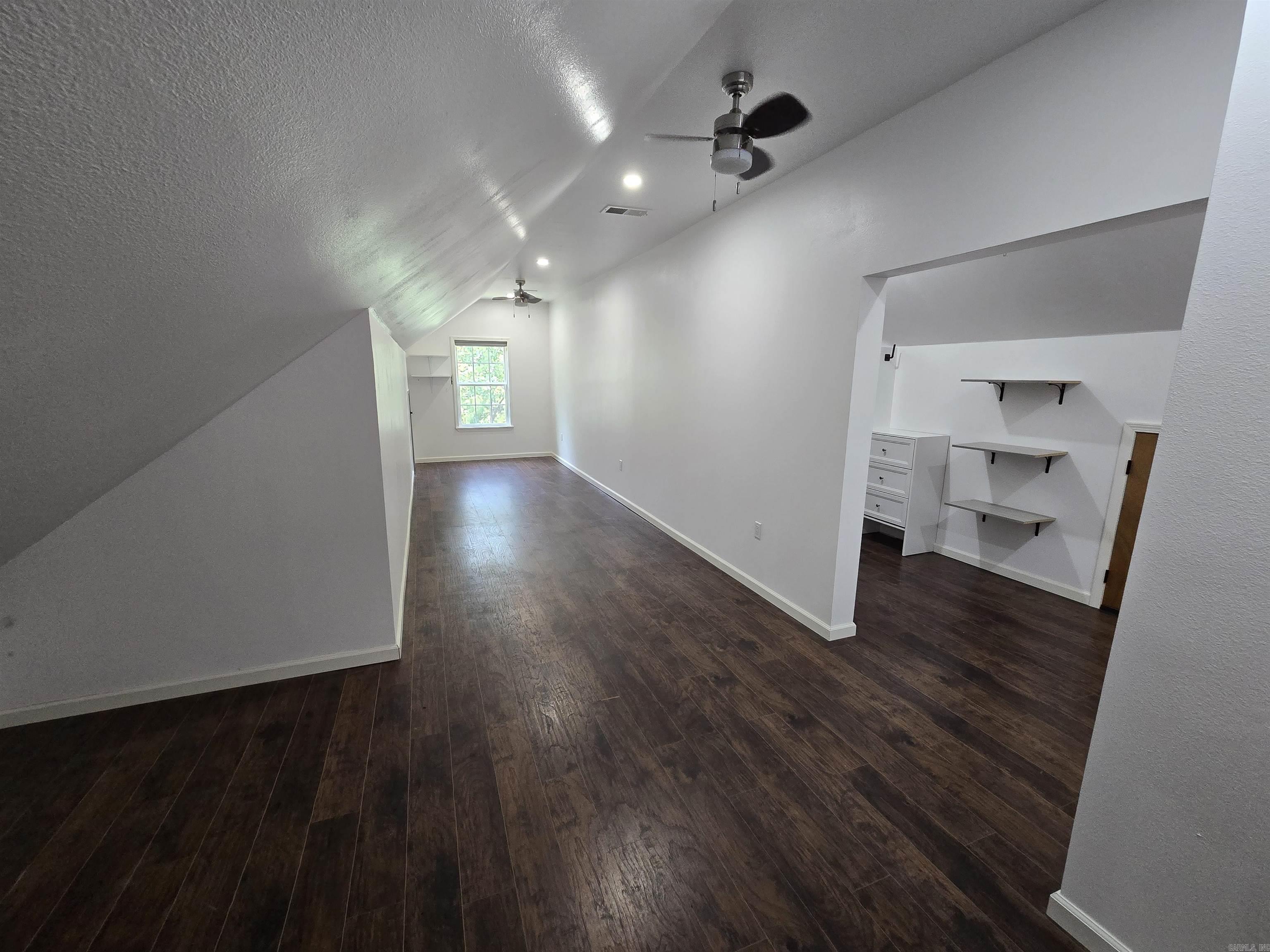 LITTLE RED RIVER ESTATES - Residential