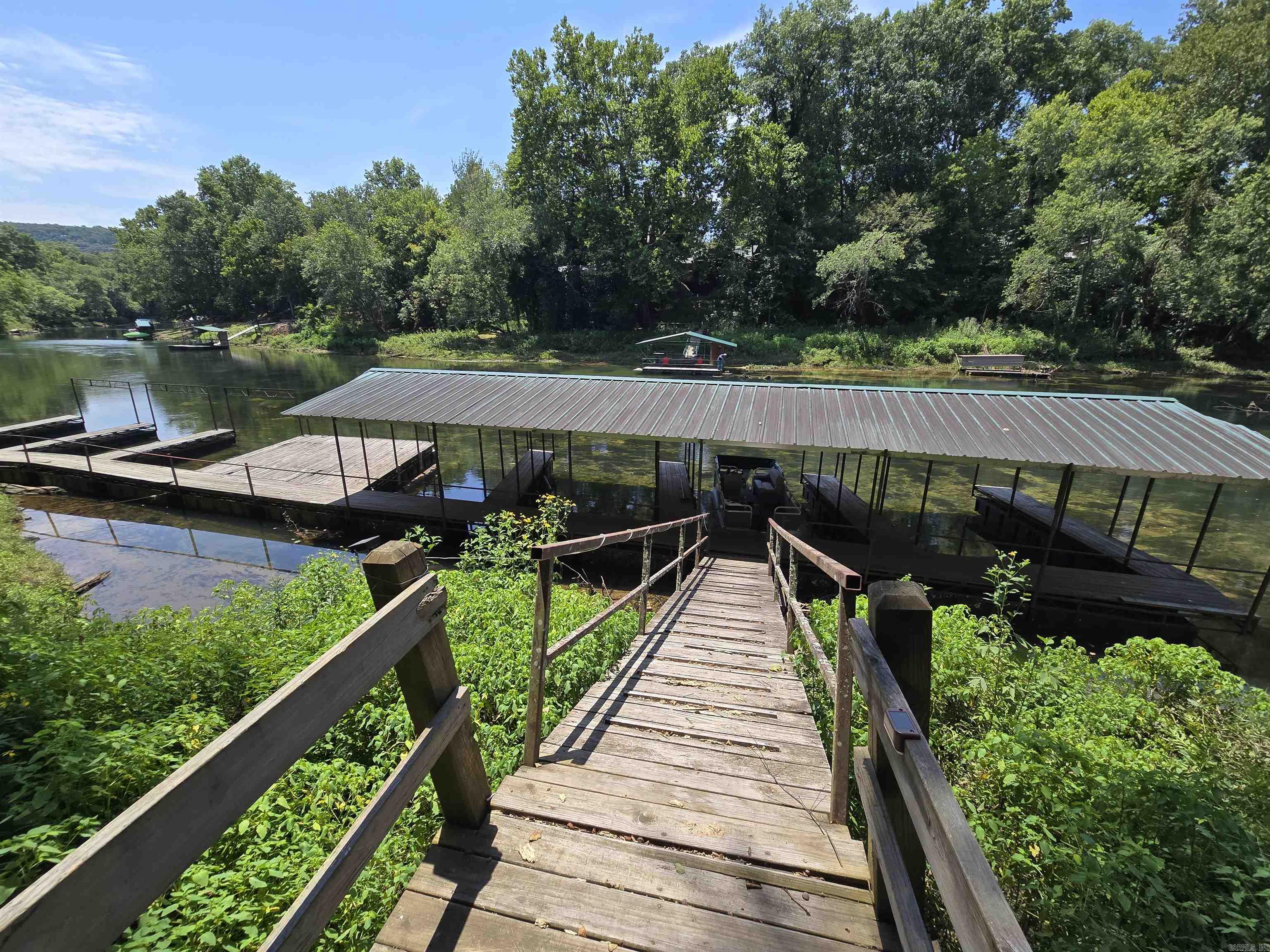 LITTLE RED RIVER ESTATES - Residential